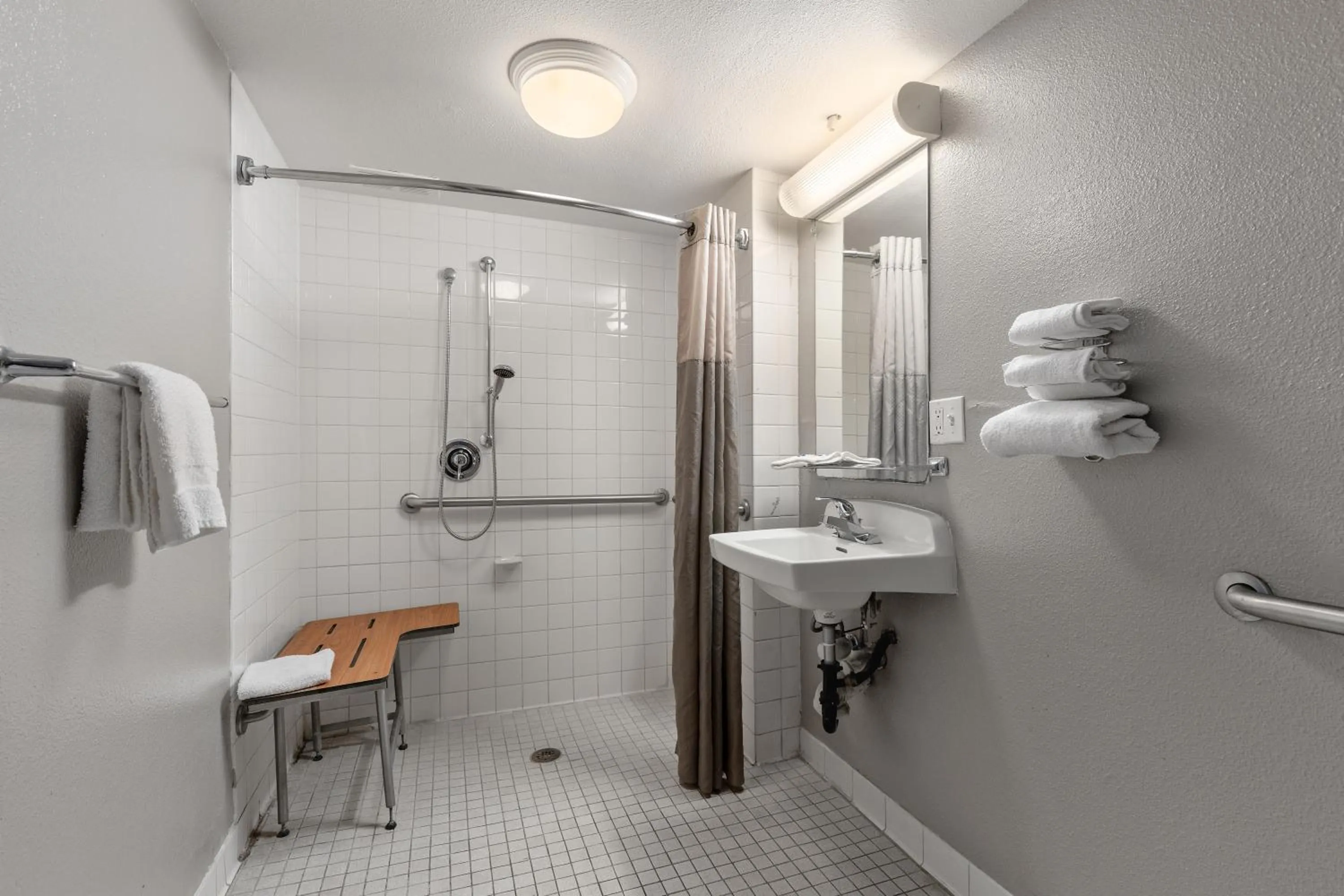 Shower in Motel 6-Oceanside, CA