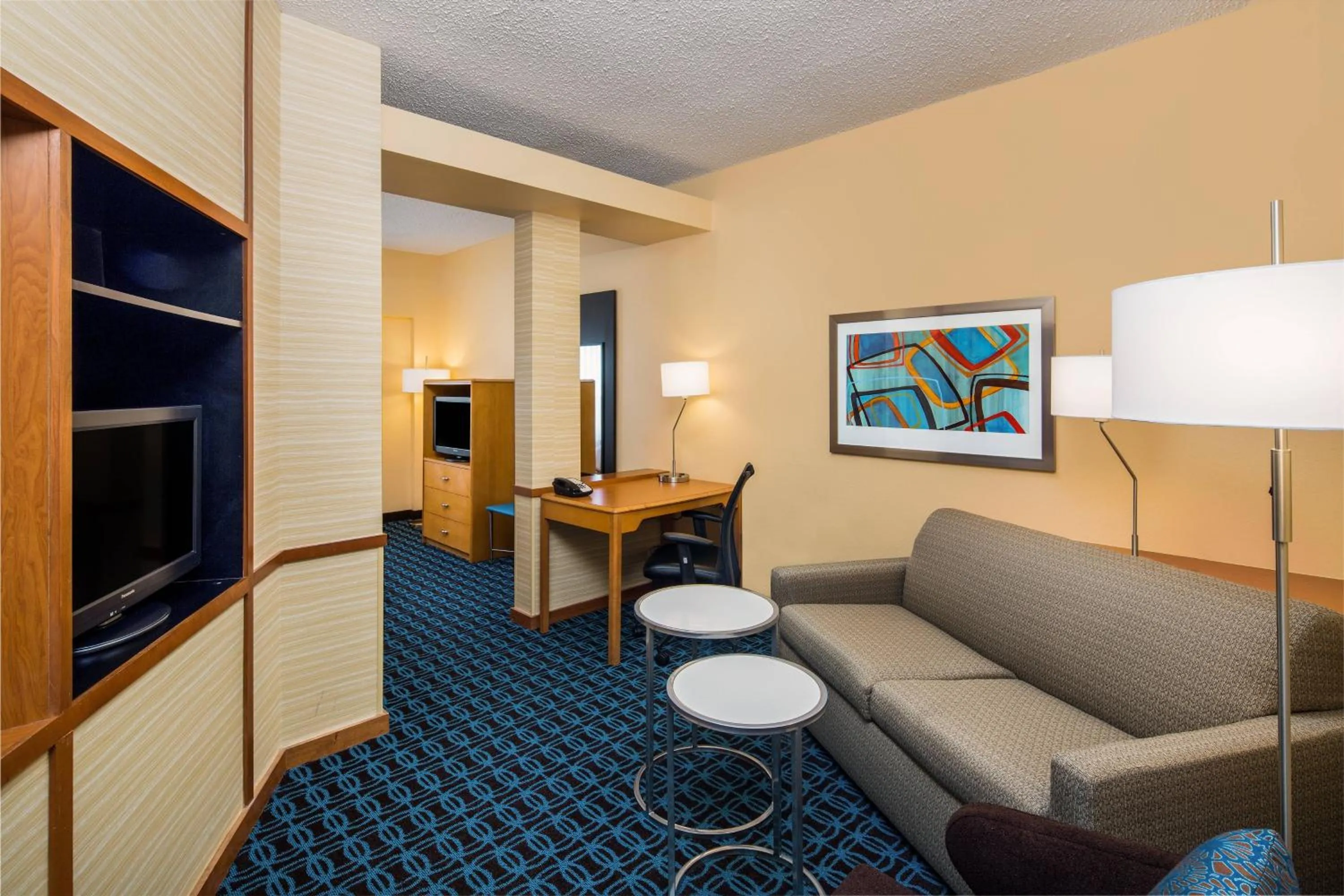 Living room in Fairfield Inn & Suites by Marriott San Antonio Airport/North Star Mall