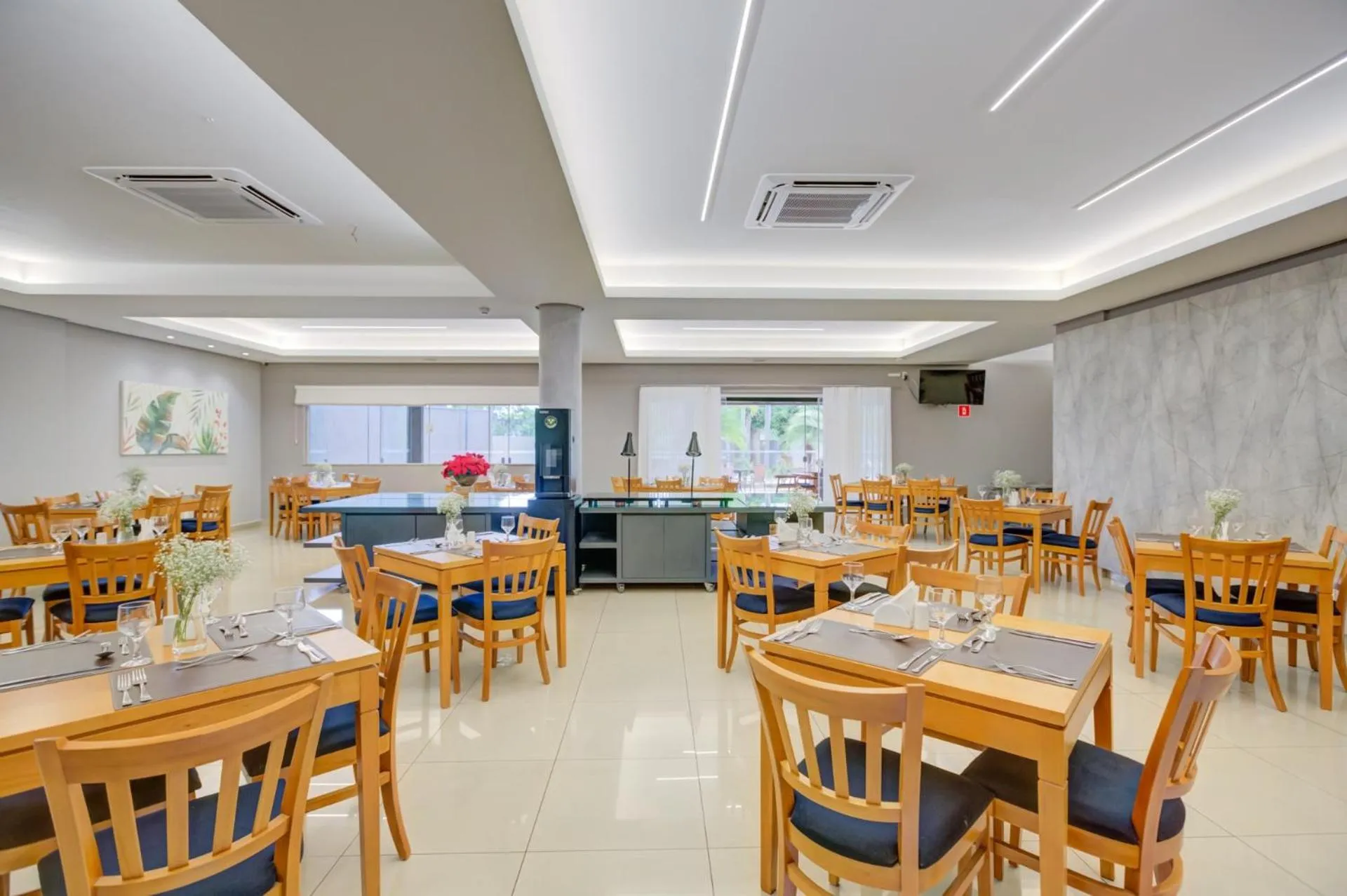 Restaurant/places to eat in Quality Hotel Jundiaí