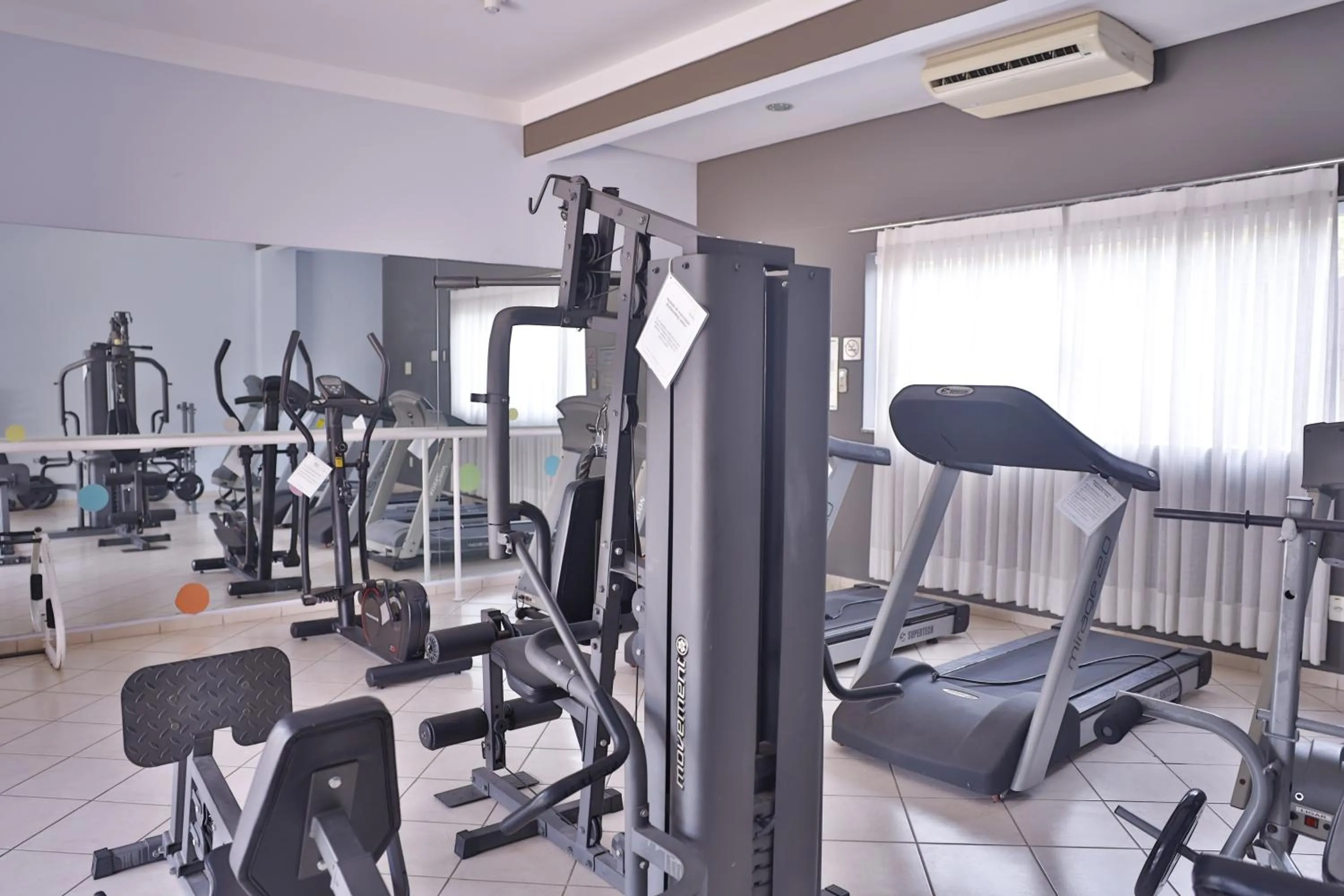Fitness centre/facilities in Quality Hotel Jundiaí