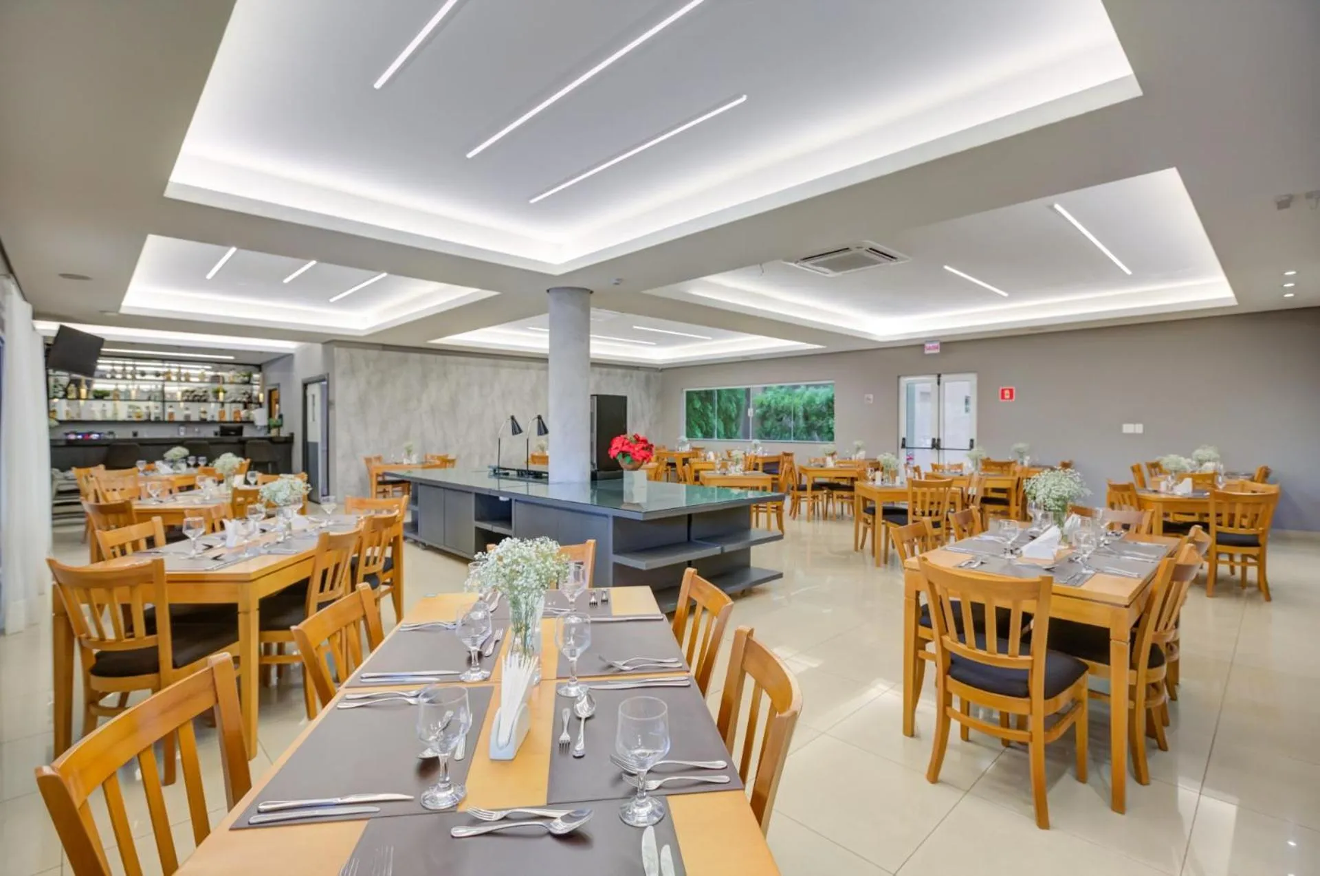 Restaurant/places to eat in Quality Hotel Jundiaí