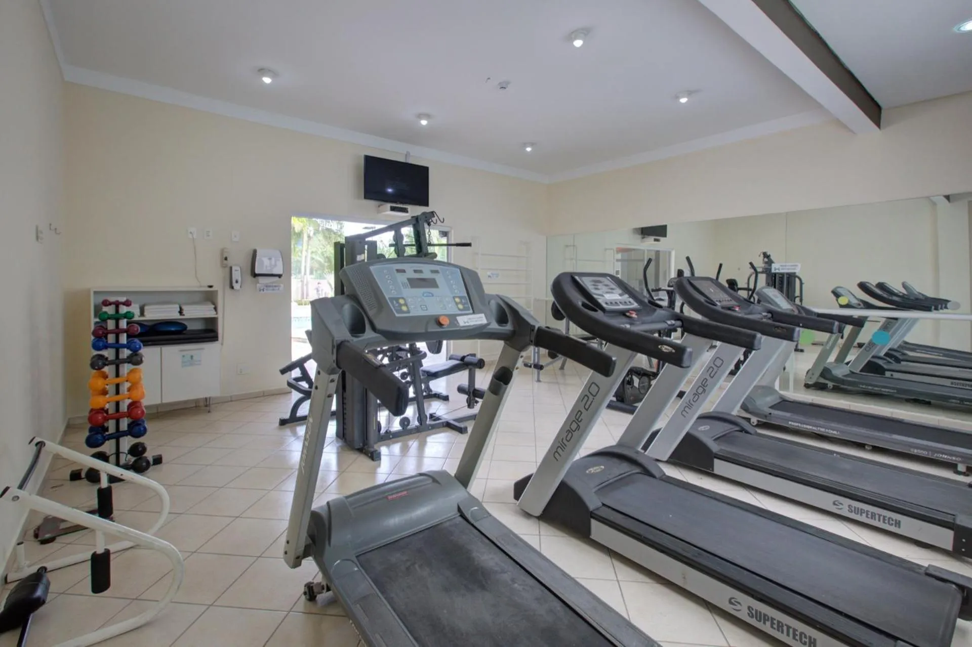 Fitness centre/facilities in Quality Hotel Jundiaí
