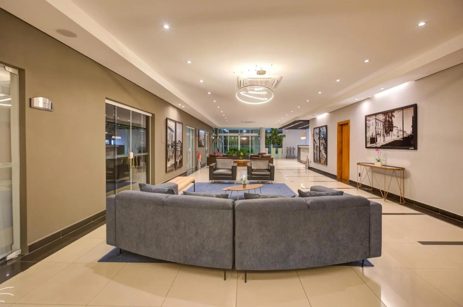 Lobby or reception in Quality Hotel Jundiaí