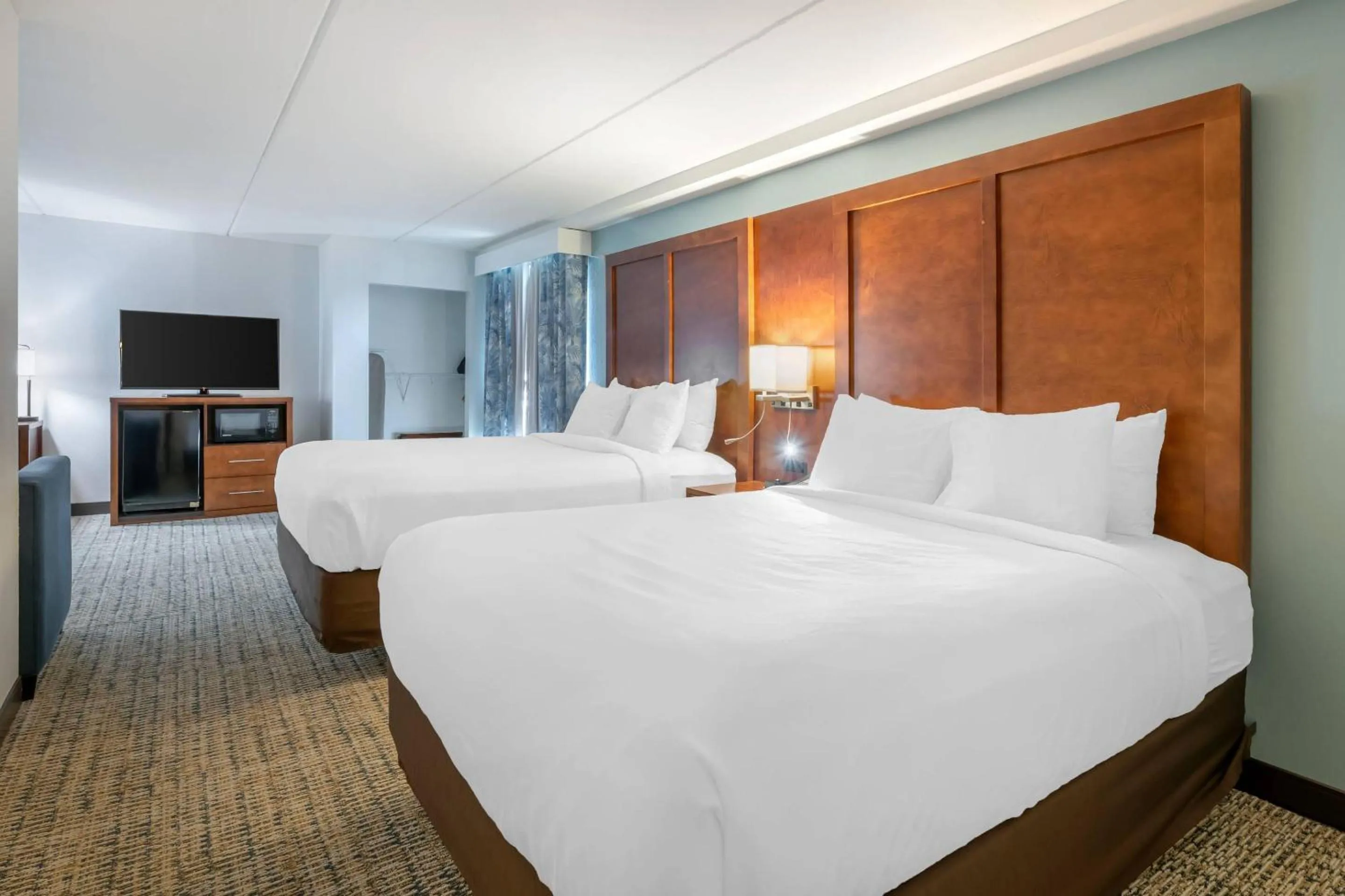 Bedroom, Bed in Surf and Sand Fernandina Beach at Amelia Island, an Ascend Collection Hotel