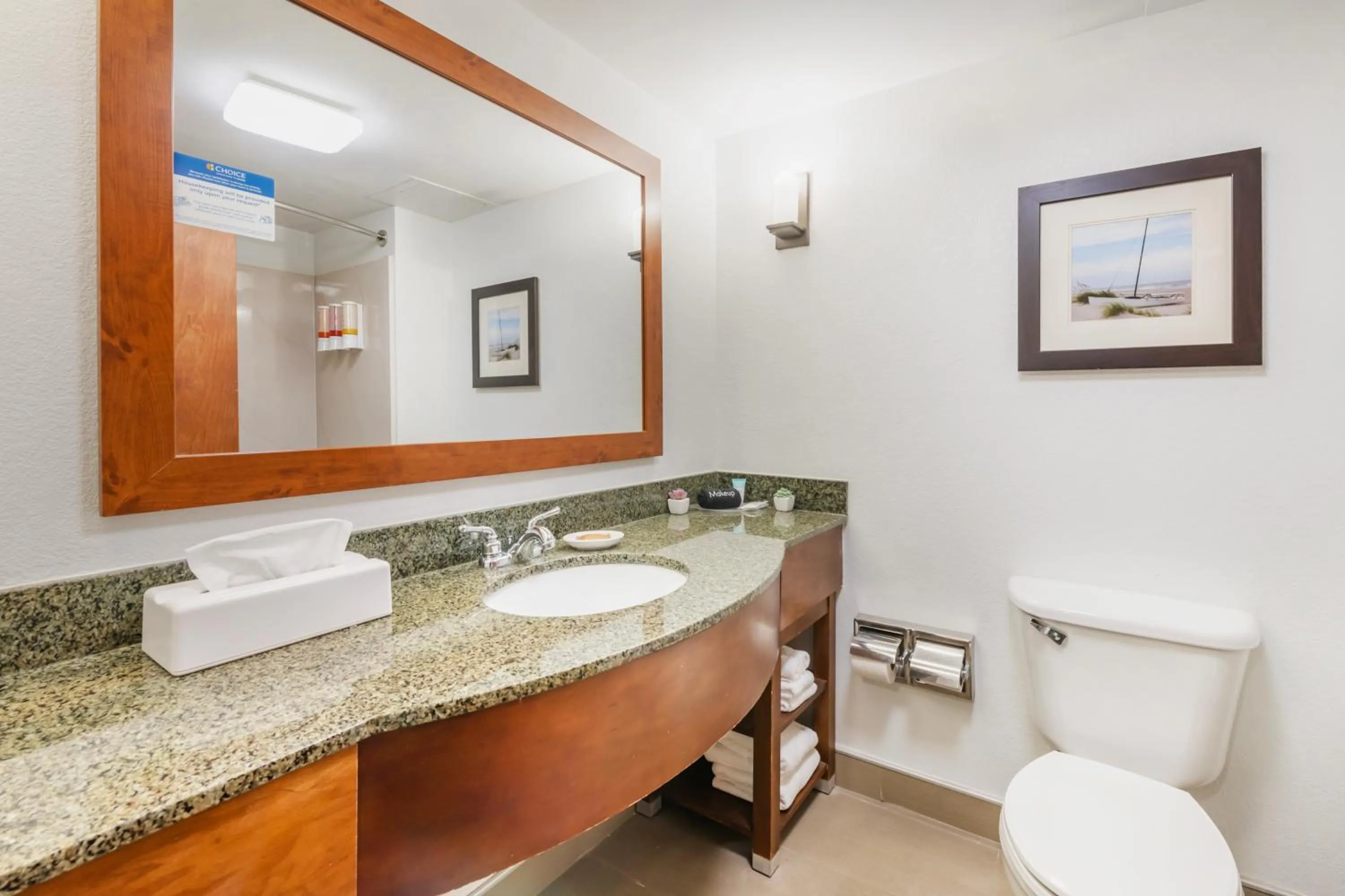 Toilet in Surf and Sand Fernandina Beach at Amelia Island, an Ascend Collection Hotel