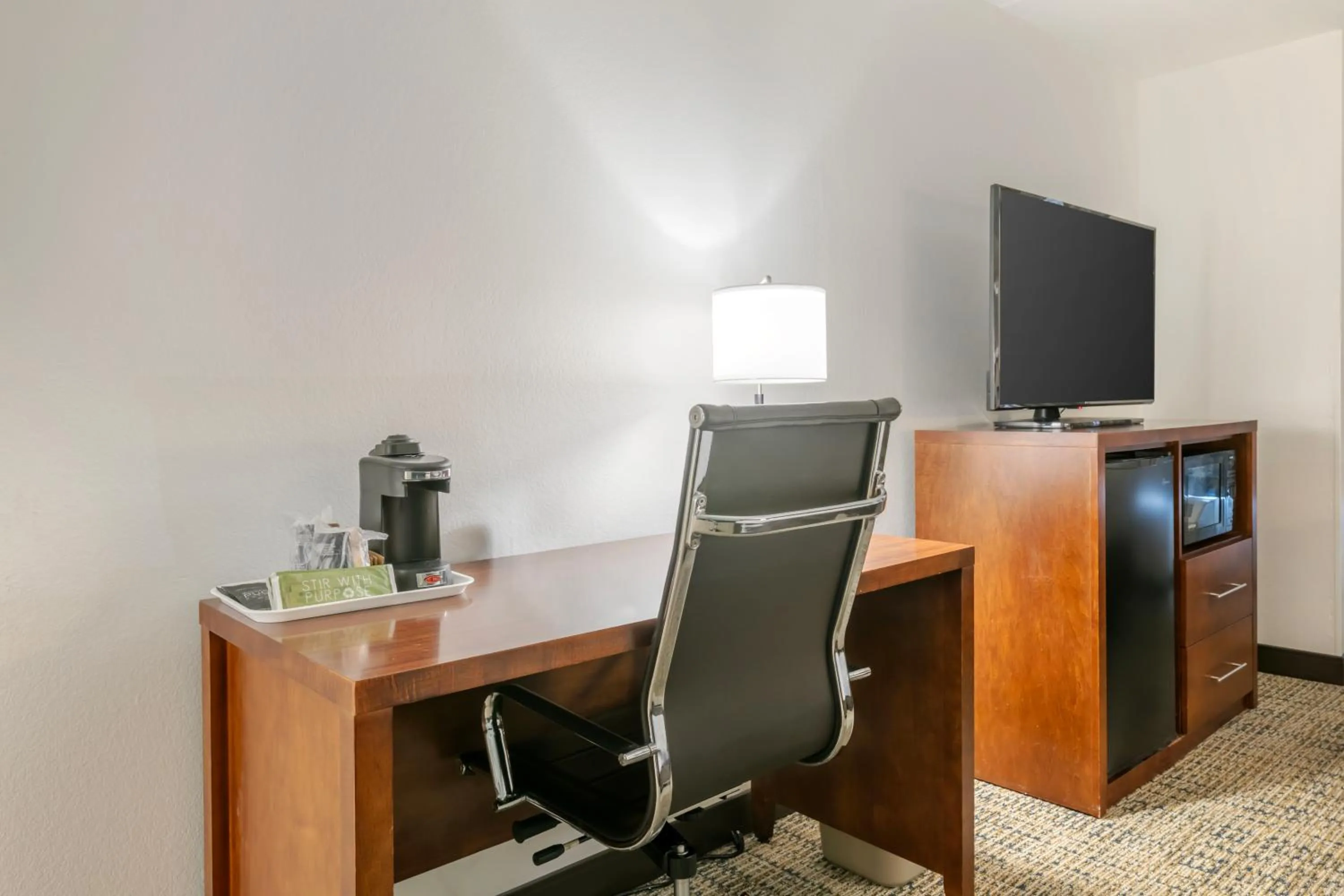 minibar in Surf and Sand Fernandina Beach at Amelia Island, an Ascend Collection Hotel