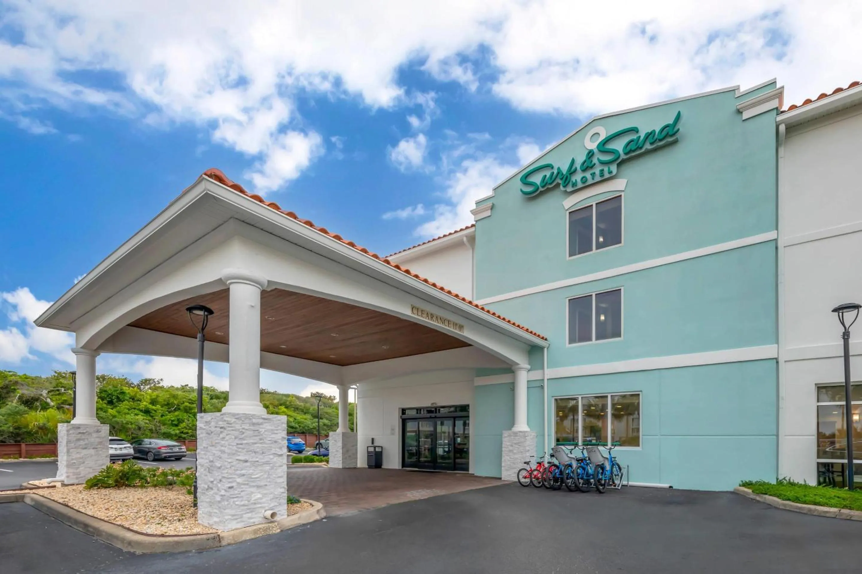 Property building in Surf and Sand Fernandina Beach at Amelia Island, an Ascend Collection Hotel