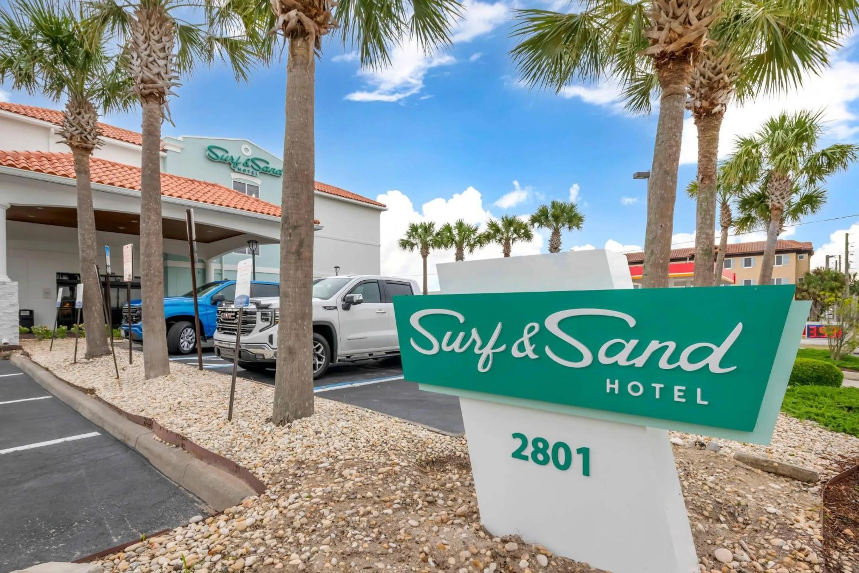 Property building in Surf and Sand Fernandina Beach at Amelia Island, an Ascend Collection Hotel