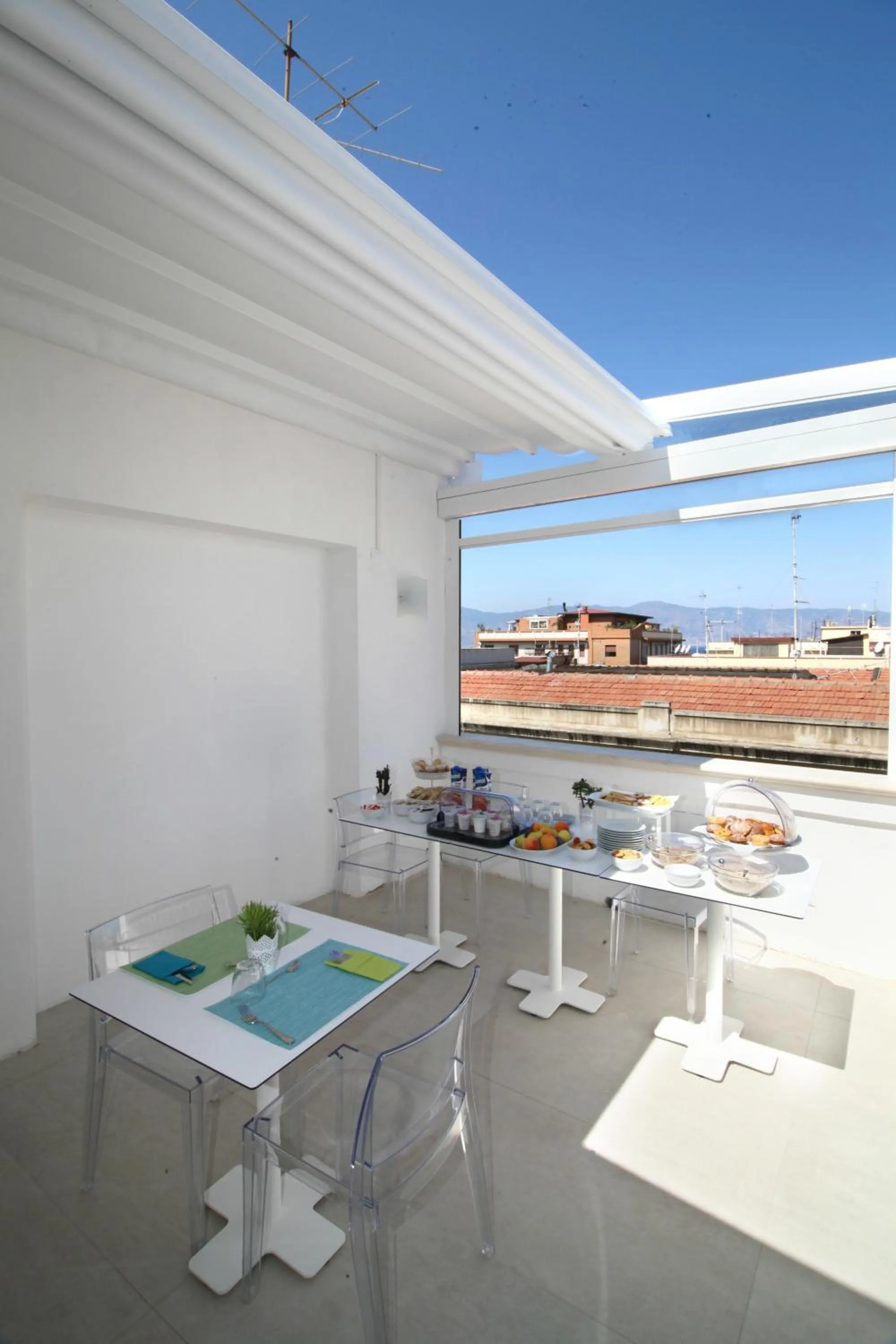 Property building in Domus Nova