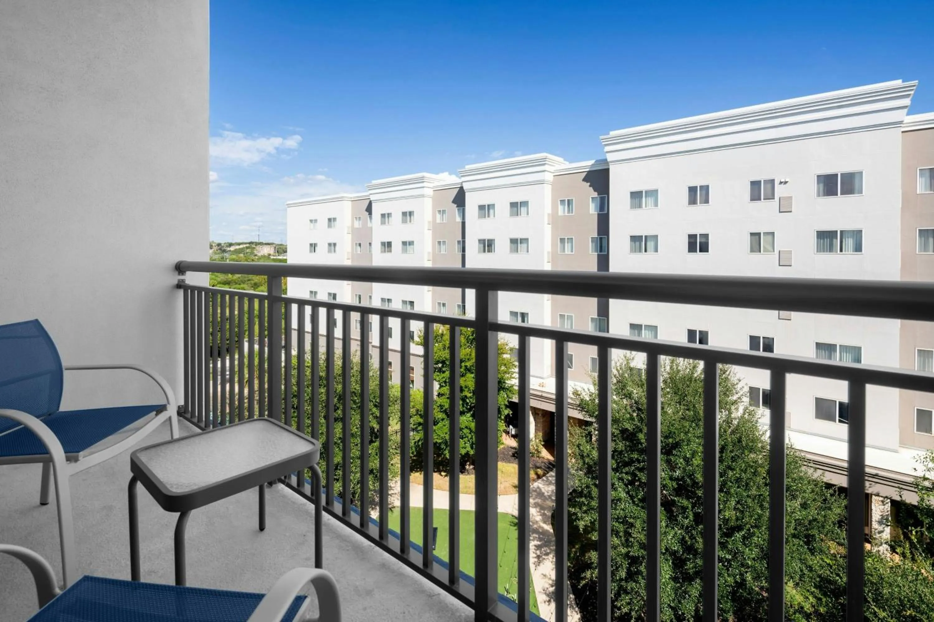 Photo of the whole room in Courtyard by Marriott San Antonio Six Flags at The RIM