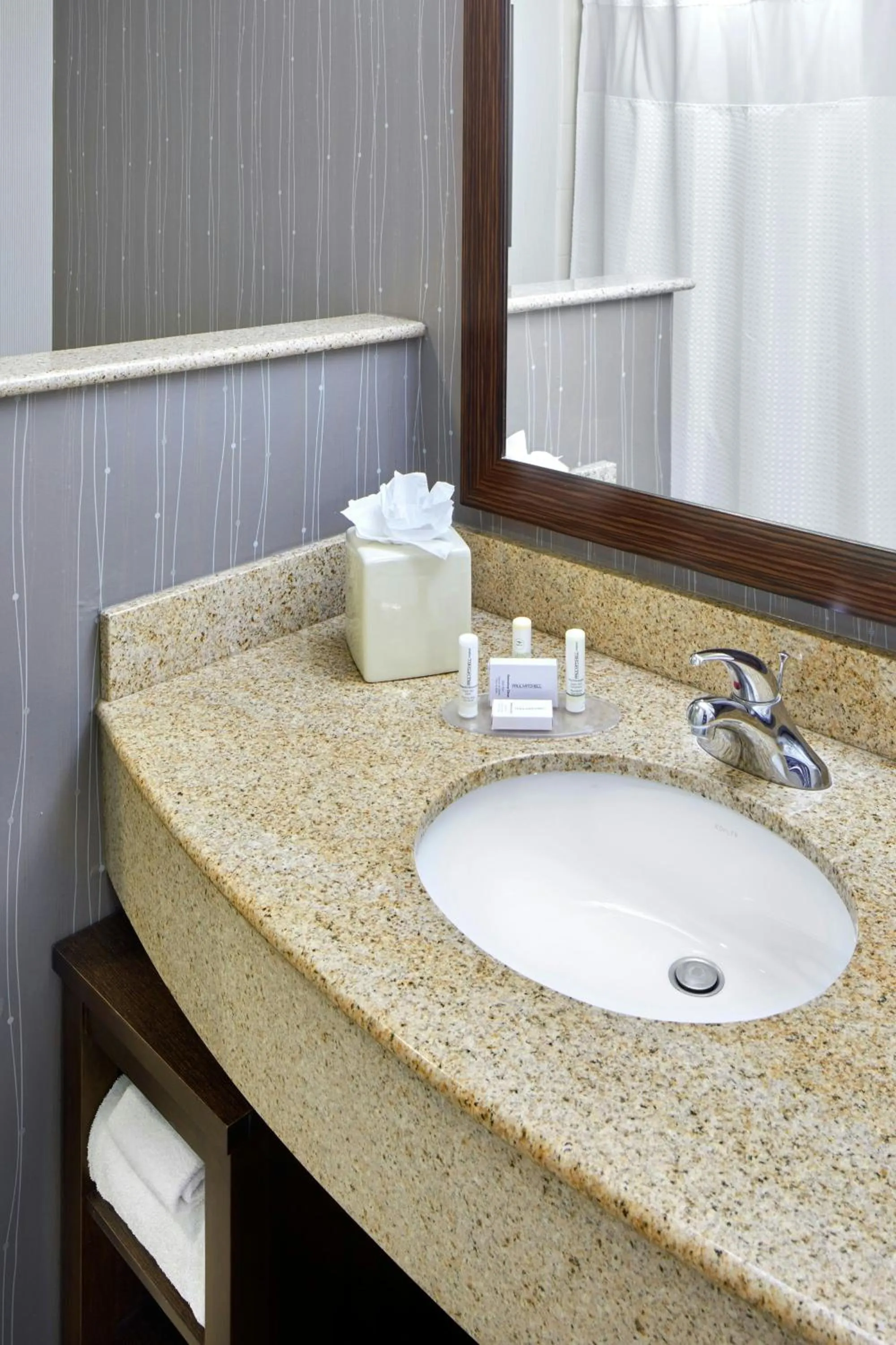 Bathroom in Courtyard by Marriott San Antonio Six Flags at The RIM