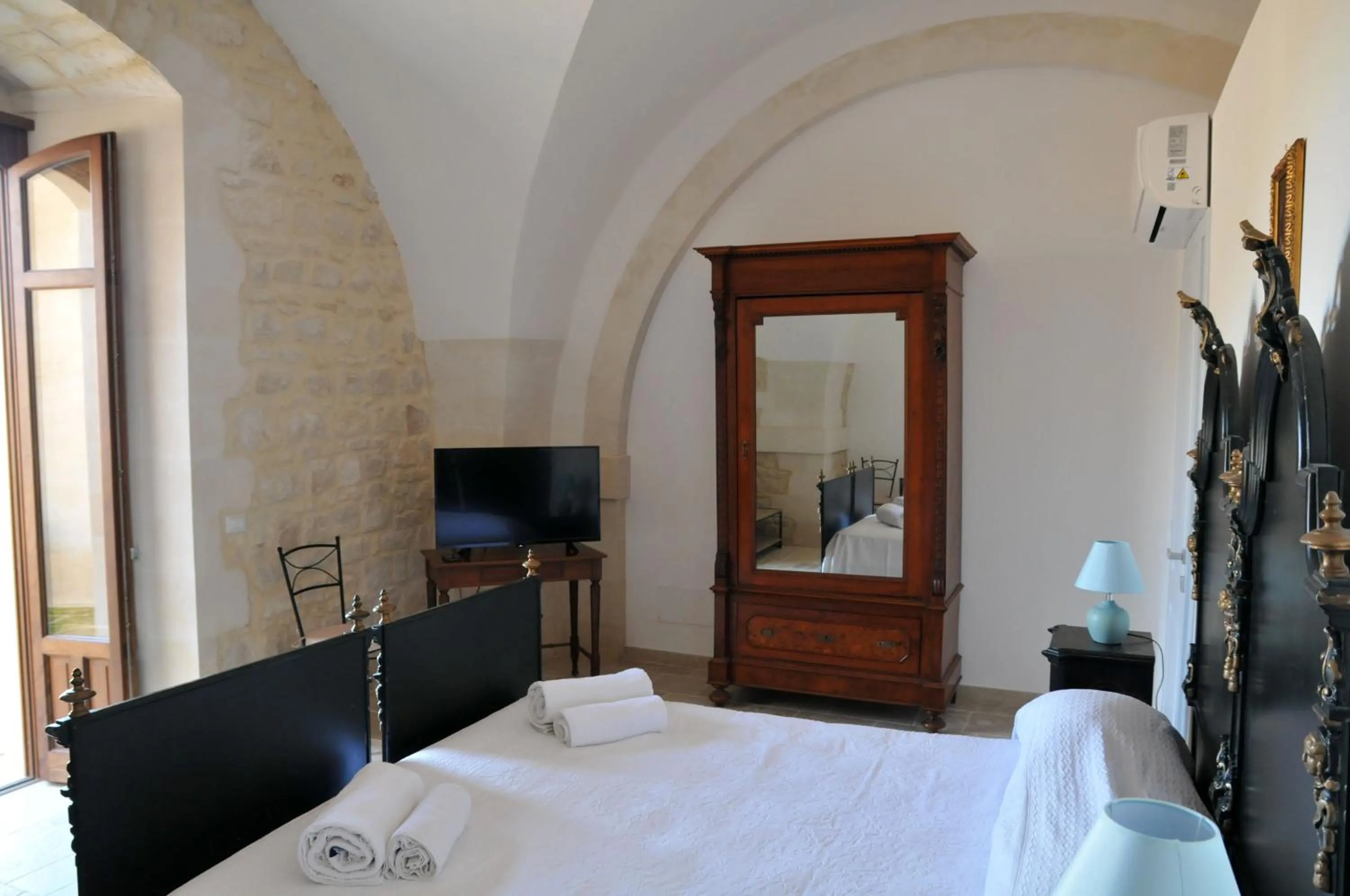 Bedroom, Bed in Casa Sipione Papa