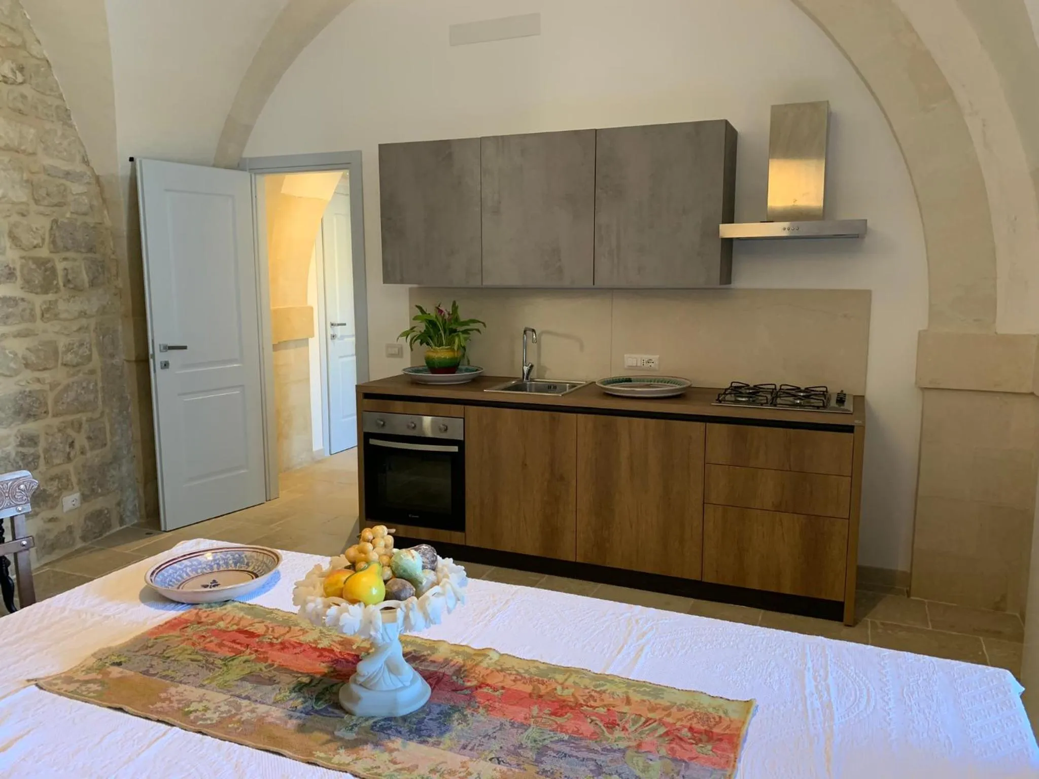 Kitchen or kitchenette, Bed in Casa Sipione Papa