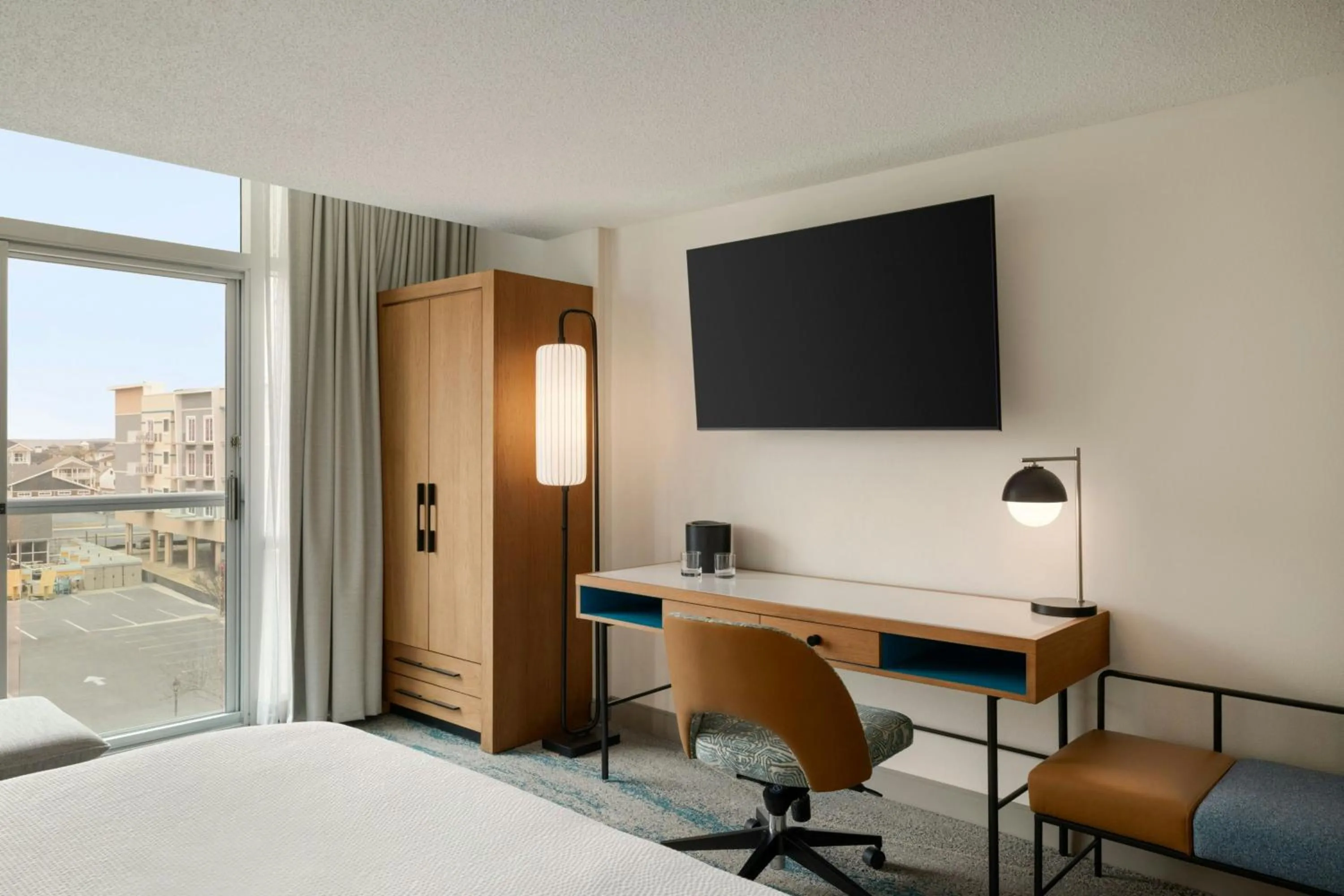 Photo of the whole room, Bed in Courtyard by Marriott Ocean City Oceanfront