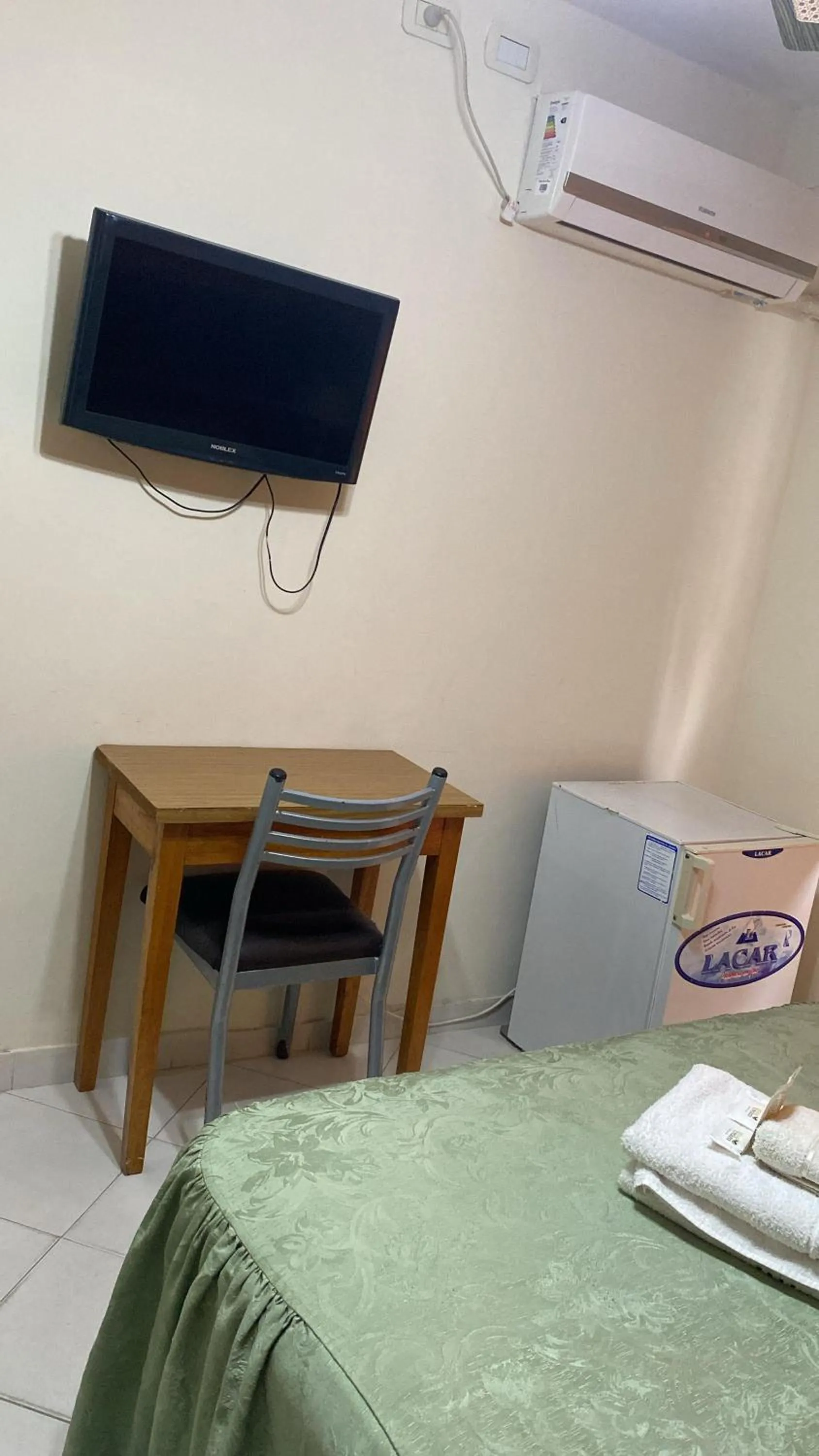 Bed in San Remo Palace Hotel