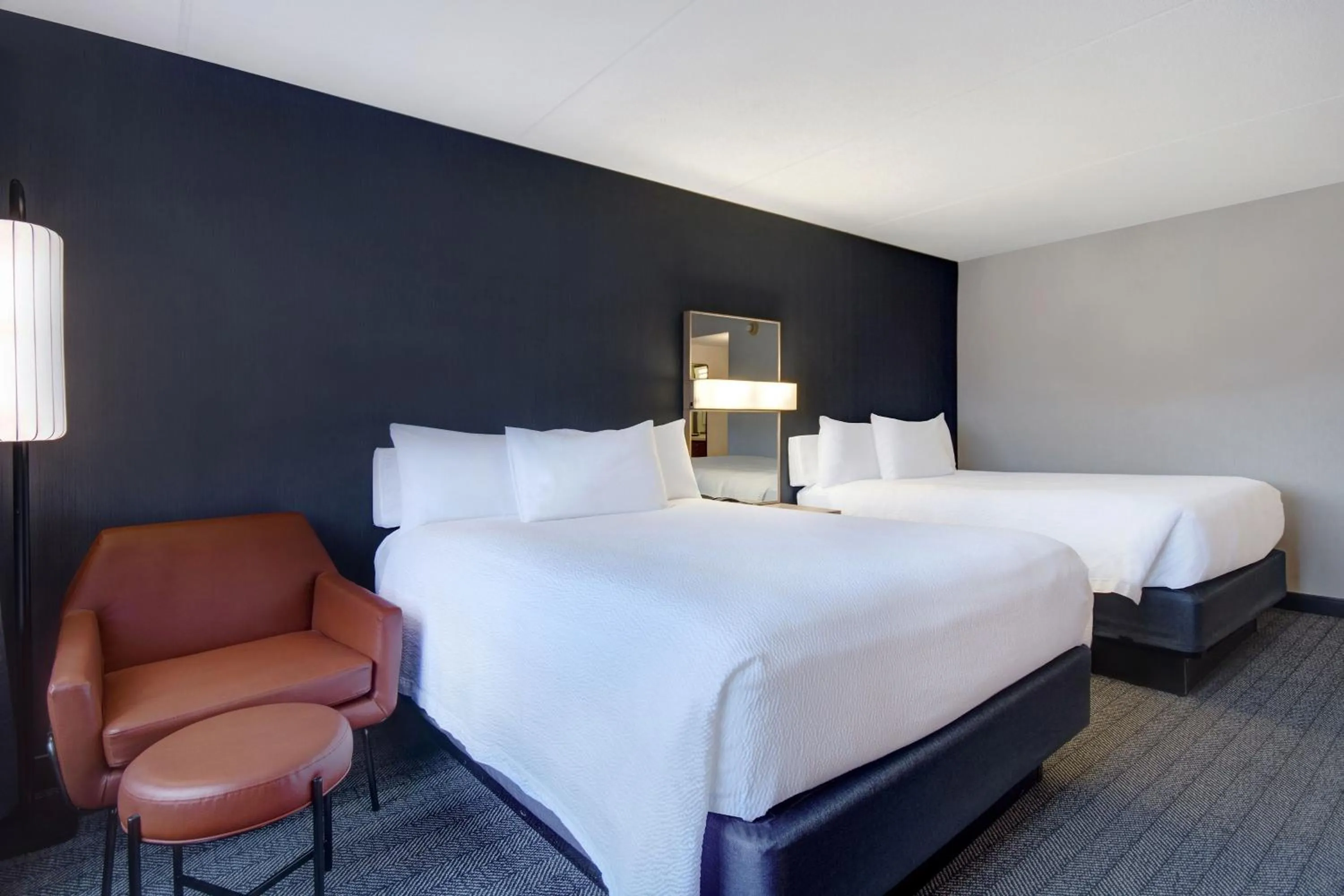 Photo of the whole room, Bed in Courtyard by Marriott State College