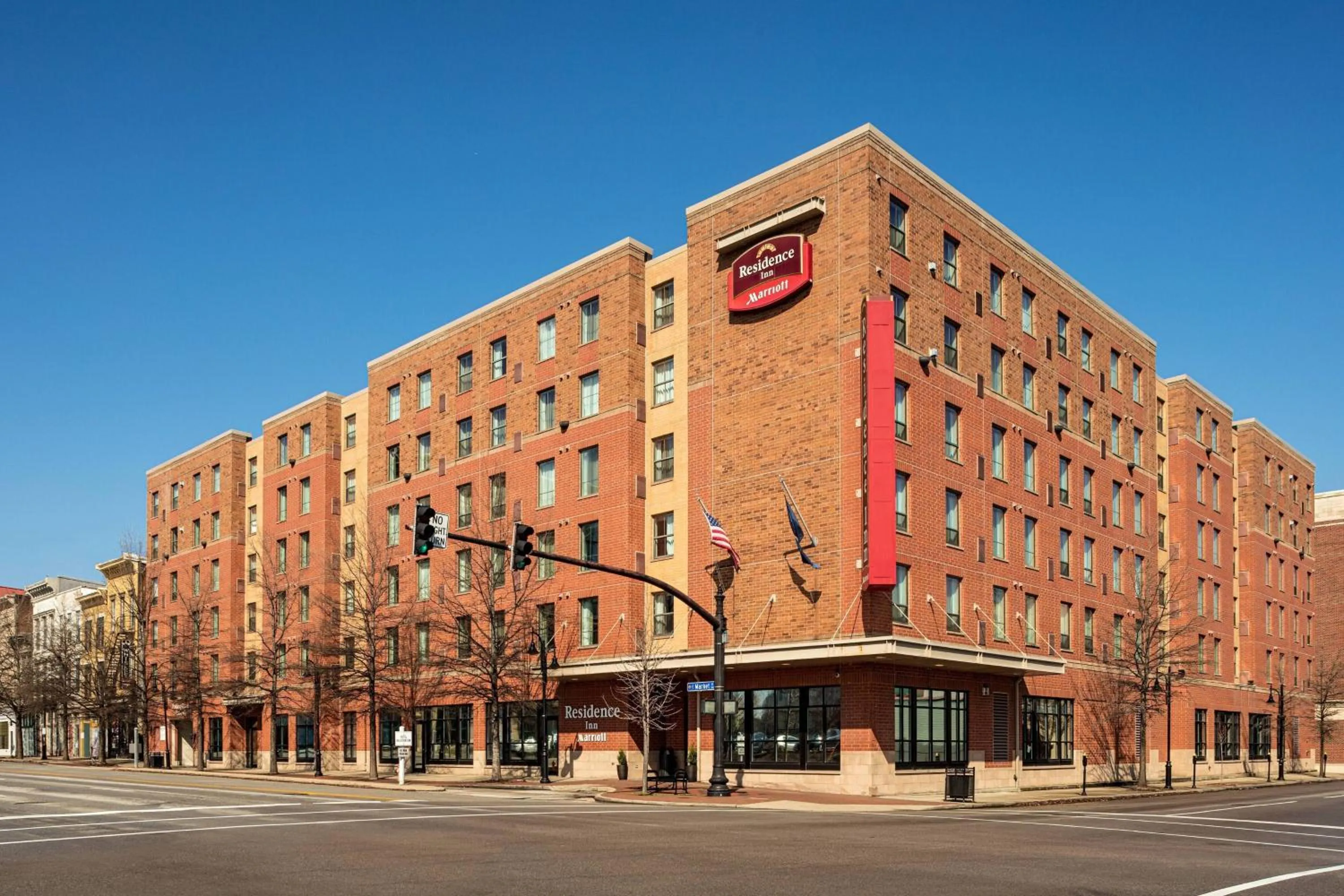 Property building in Residence Inn Louisville Downtown