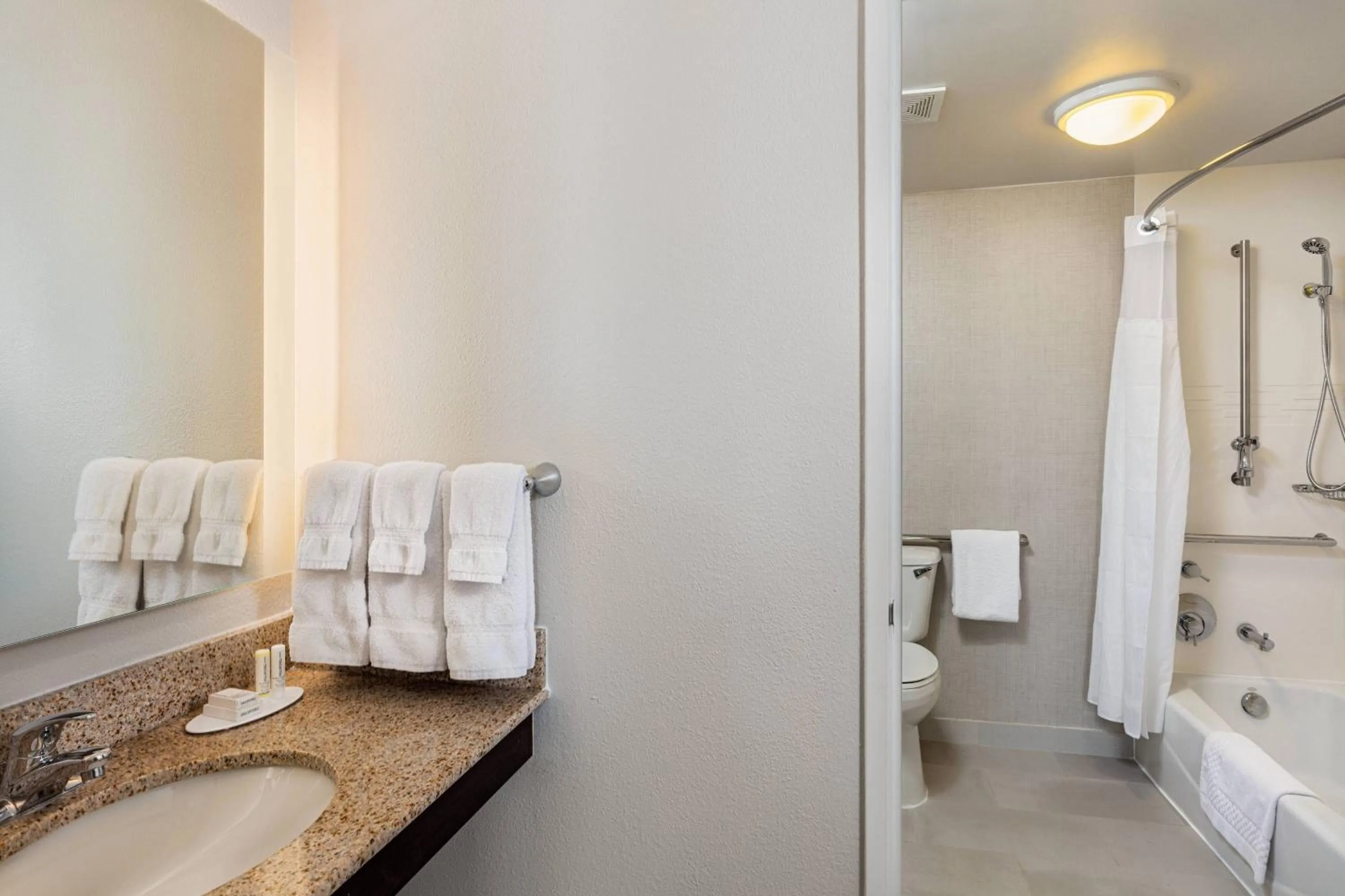 Bathroom in Residence Inn Louisville Downtown