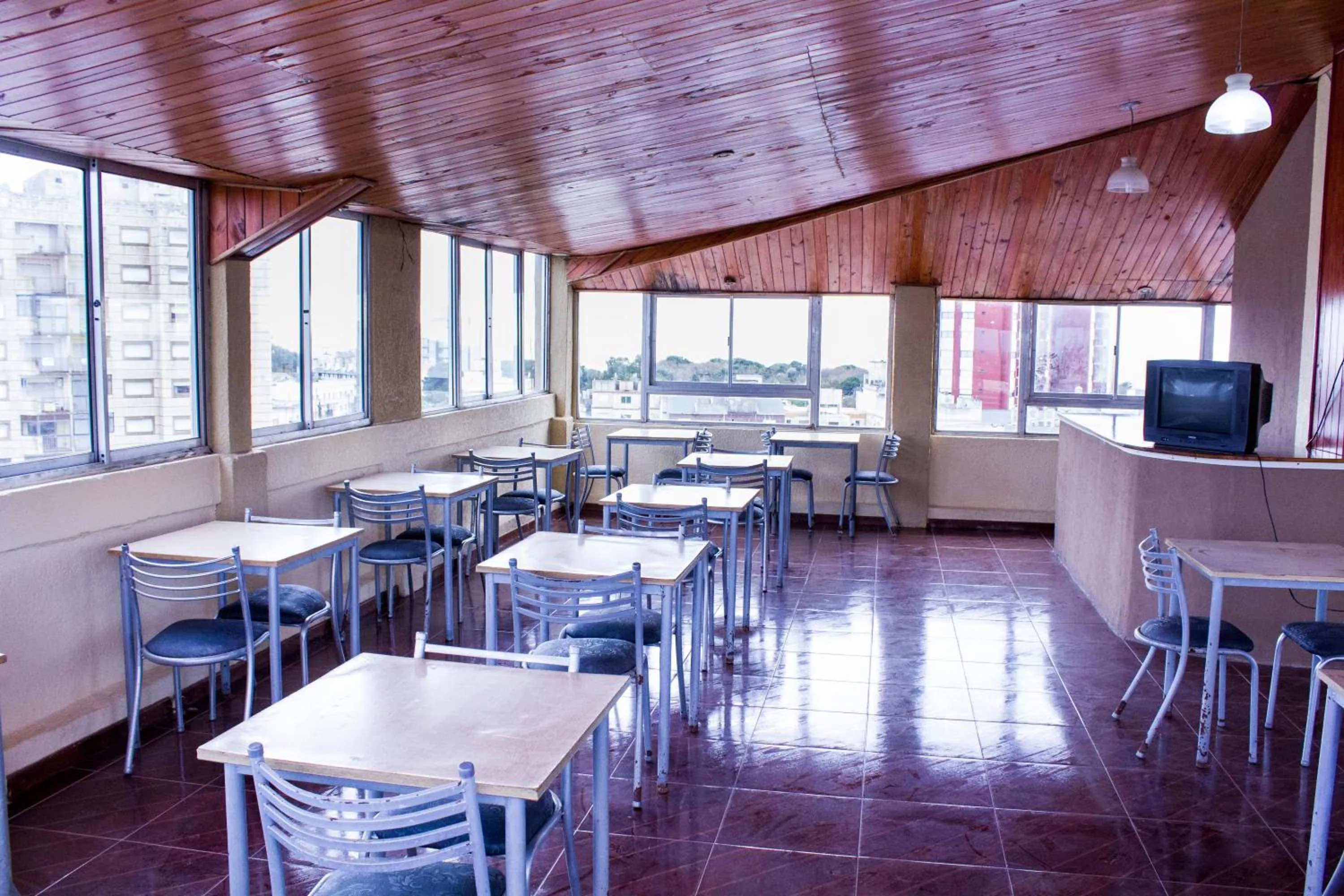 Lounge or bar in San Remo World Hotel