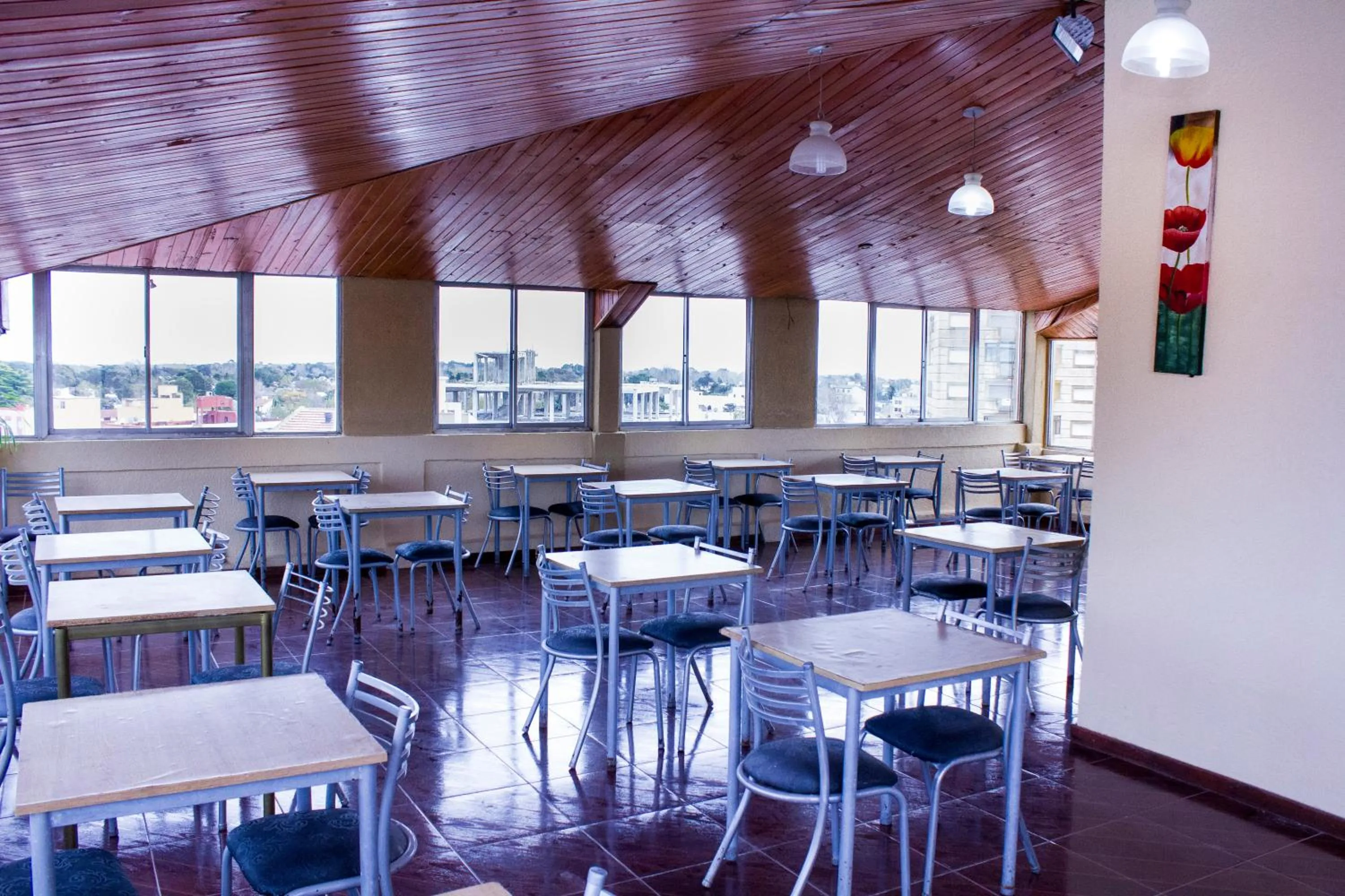 Lounge or bar in San Remo World Hotel