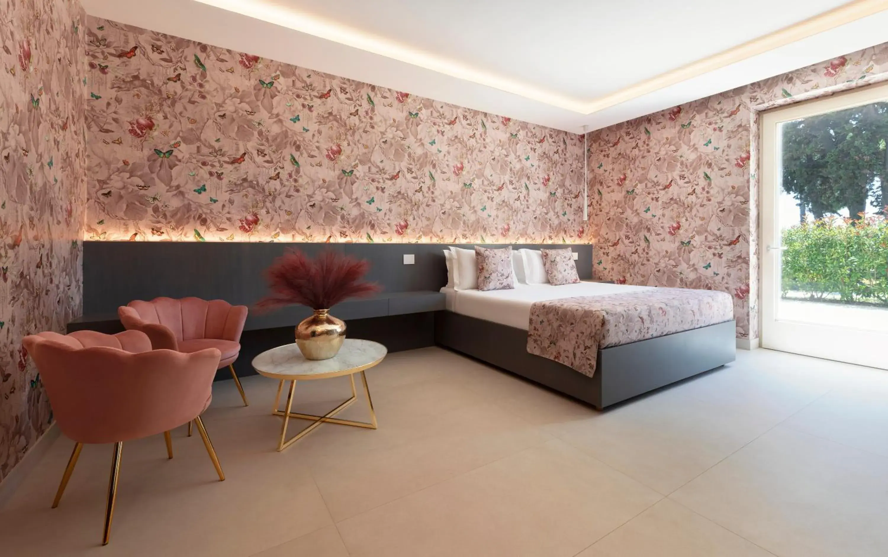 Suite with Spa Bath in Masseria Elysium Suite with Spa Bath in Masseria Elysium