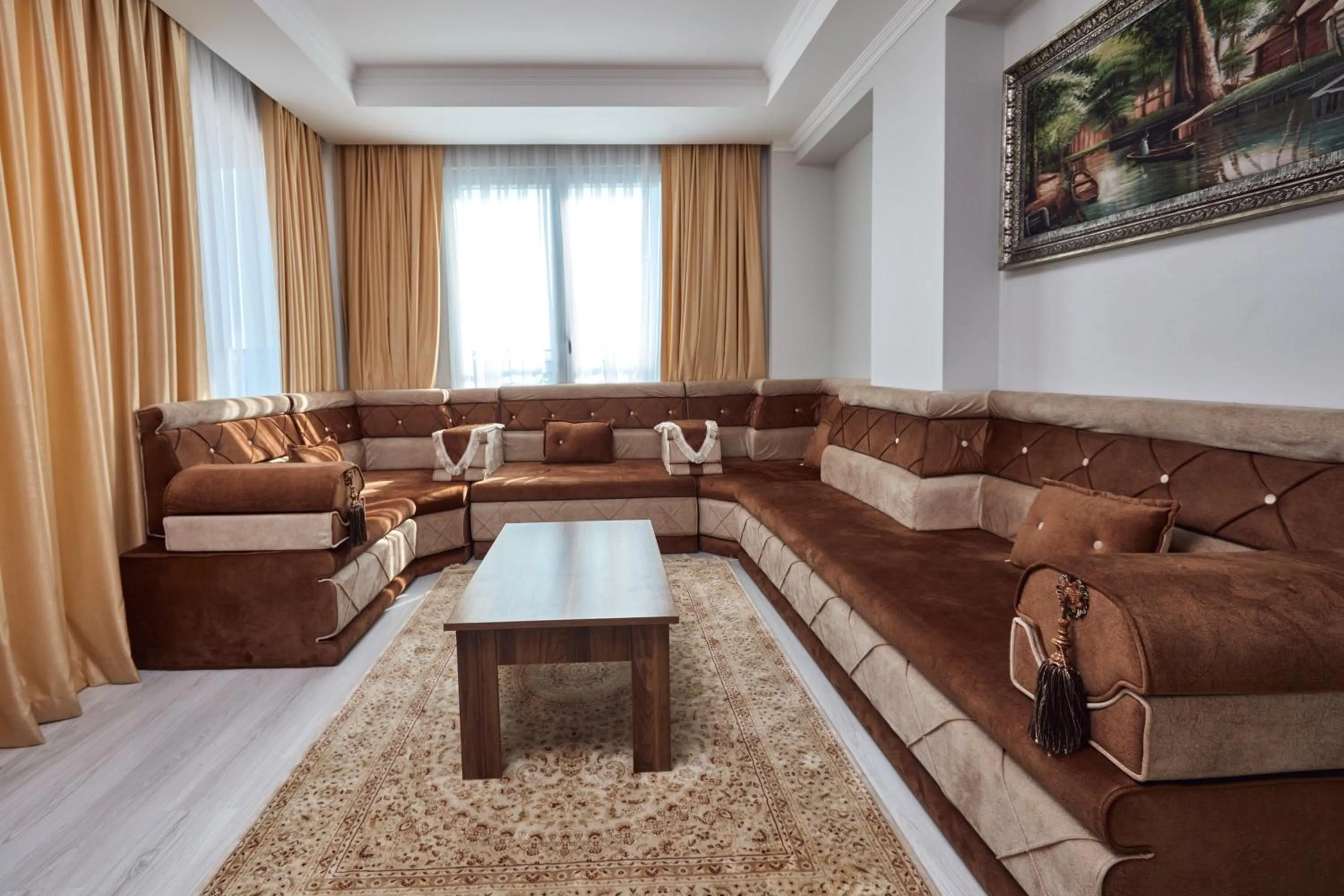 Living room in Tarabya Suites