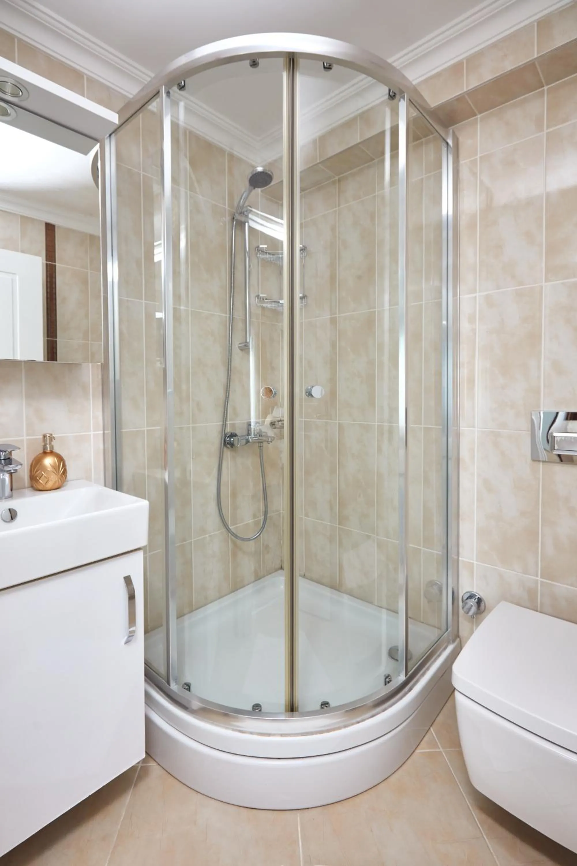 Bathroom in Tarabya Suites