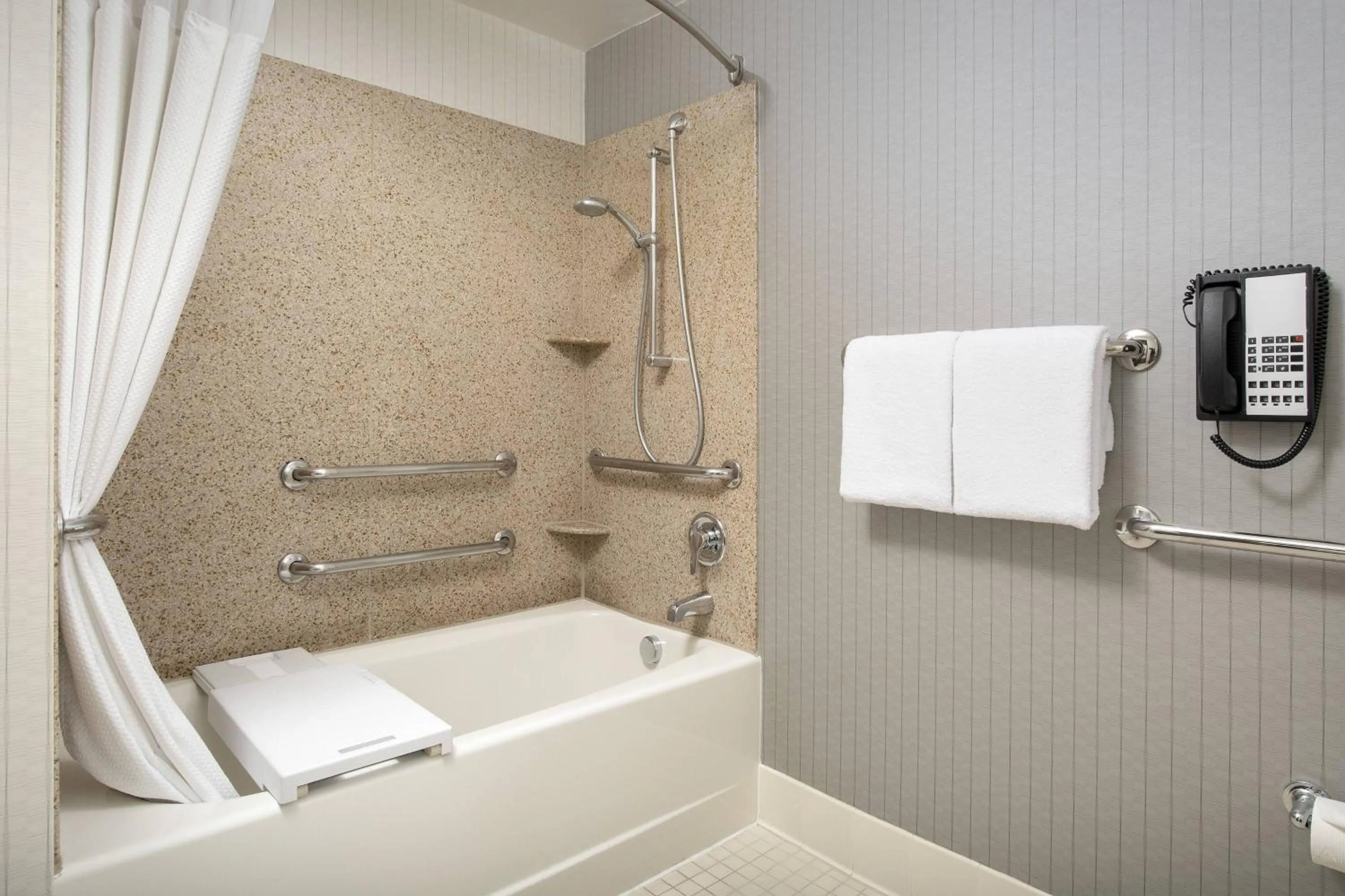 Bathroom in Courtyard Tacoma Downtown