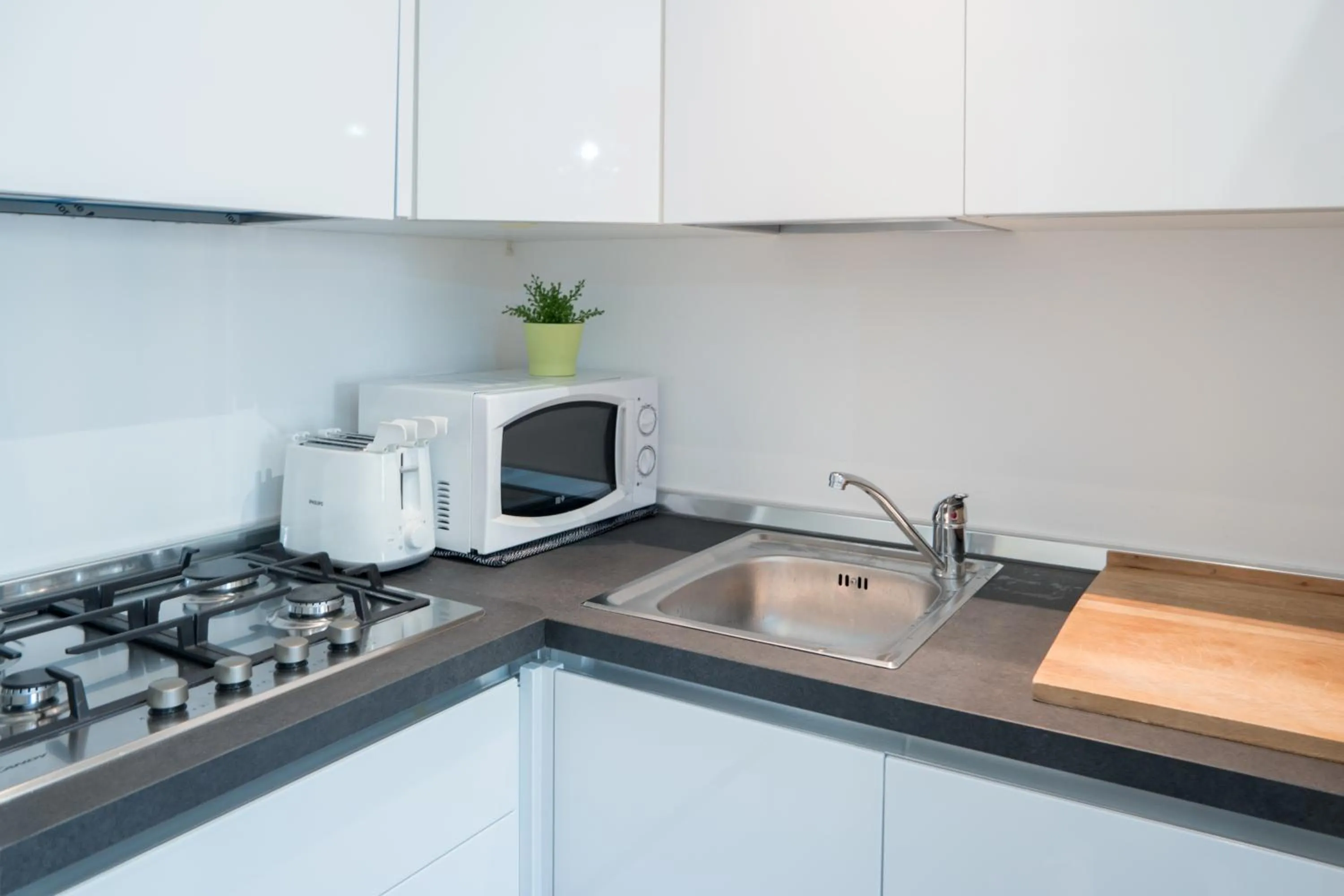 Kitchen or kitchenette in Ca' Rebeka Venice - Atika & Atif