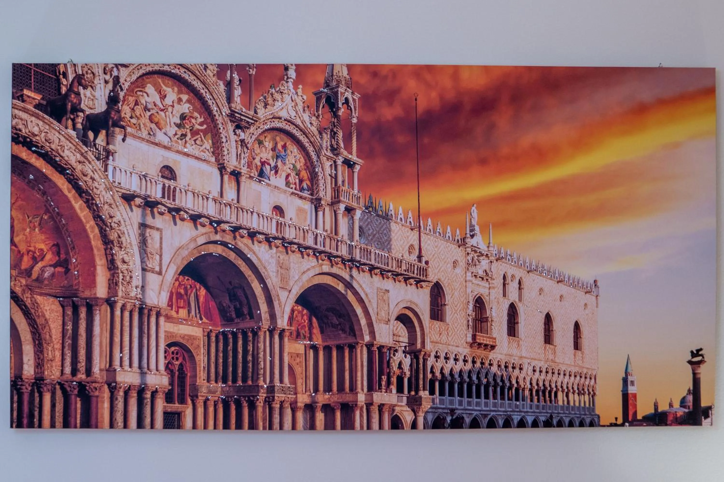 Decorative detail in Ca' Rebeka Venice - Atika & Atif