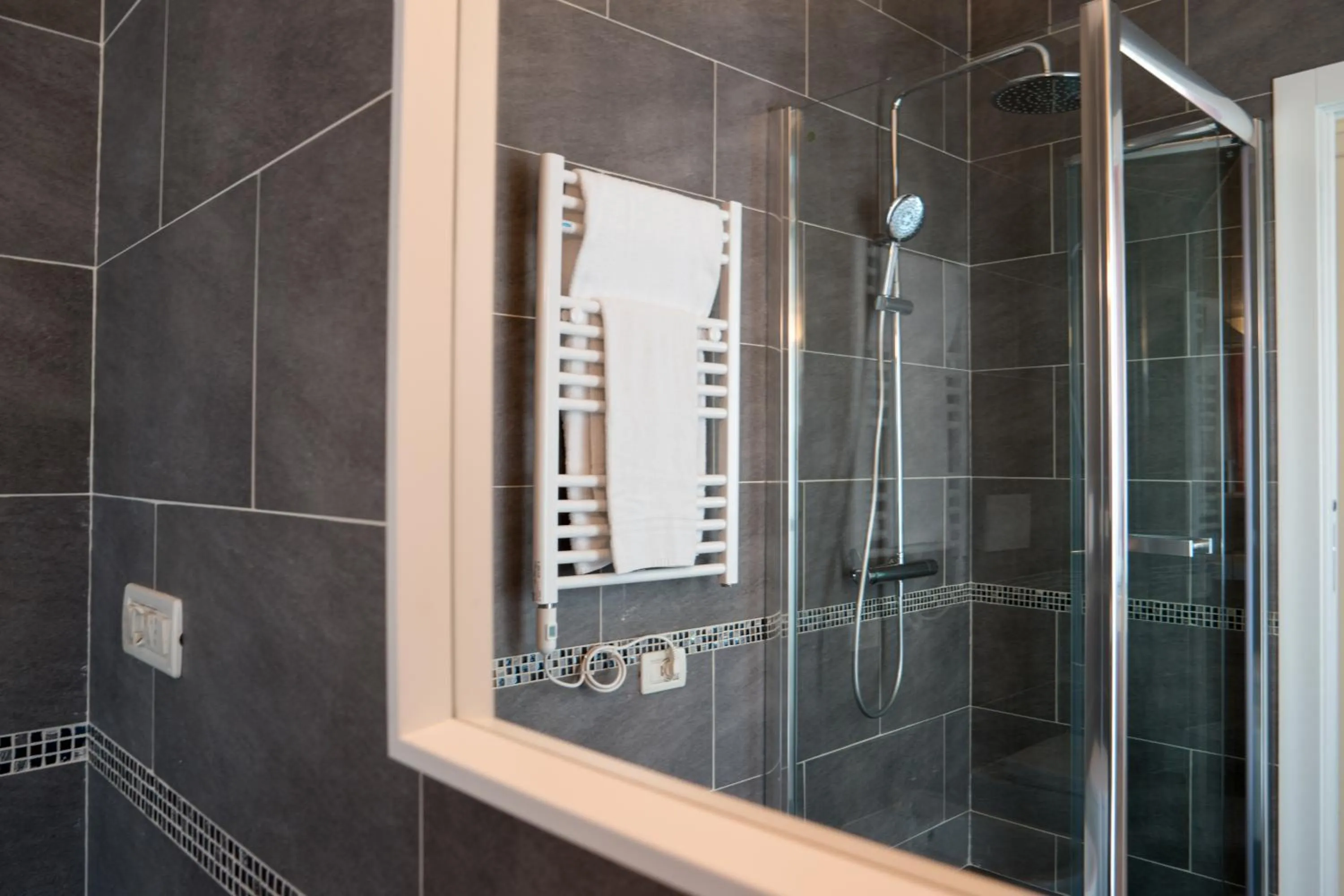 Bathroom in Ca' Rebeka Venice - Atika & Atif