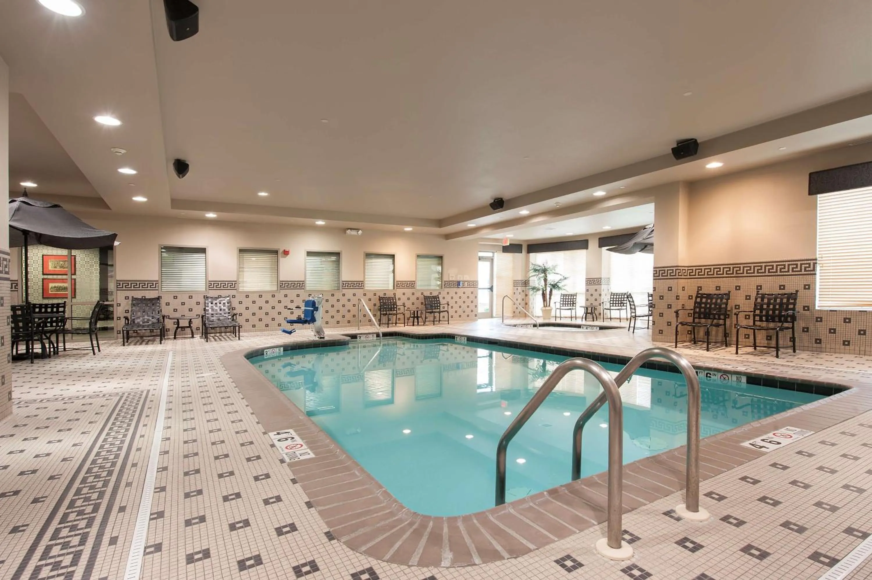 Pool view in Hilton Garden Inn Columbus Edinburgh