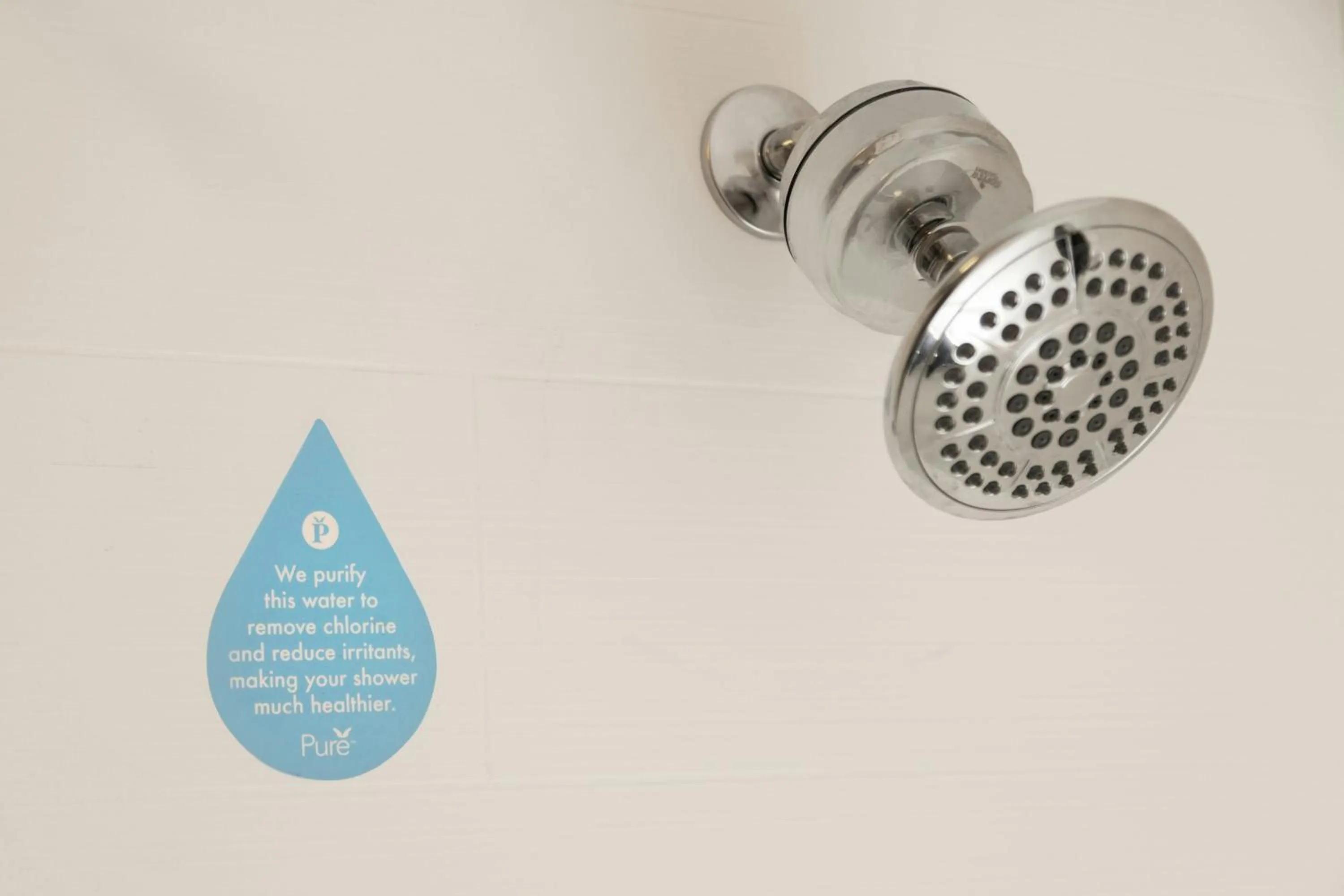 Bathroom in Courtyard by Marriott Springfield Airport