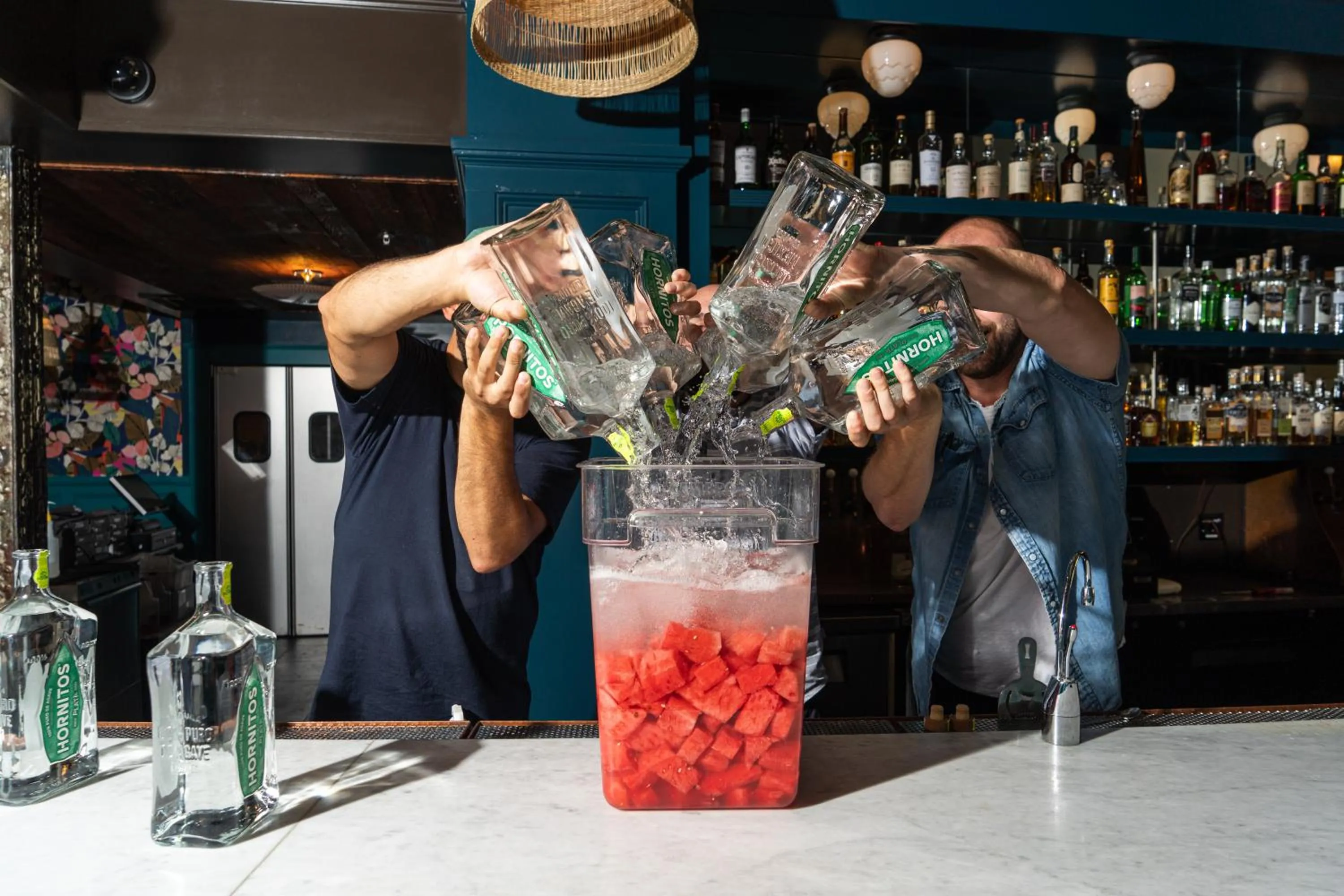 Nightclub / DJ in Sentinel Hotel