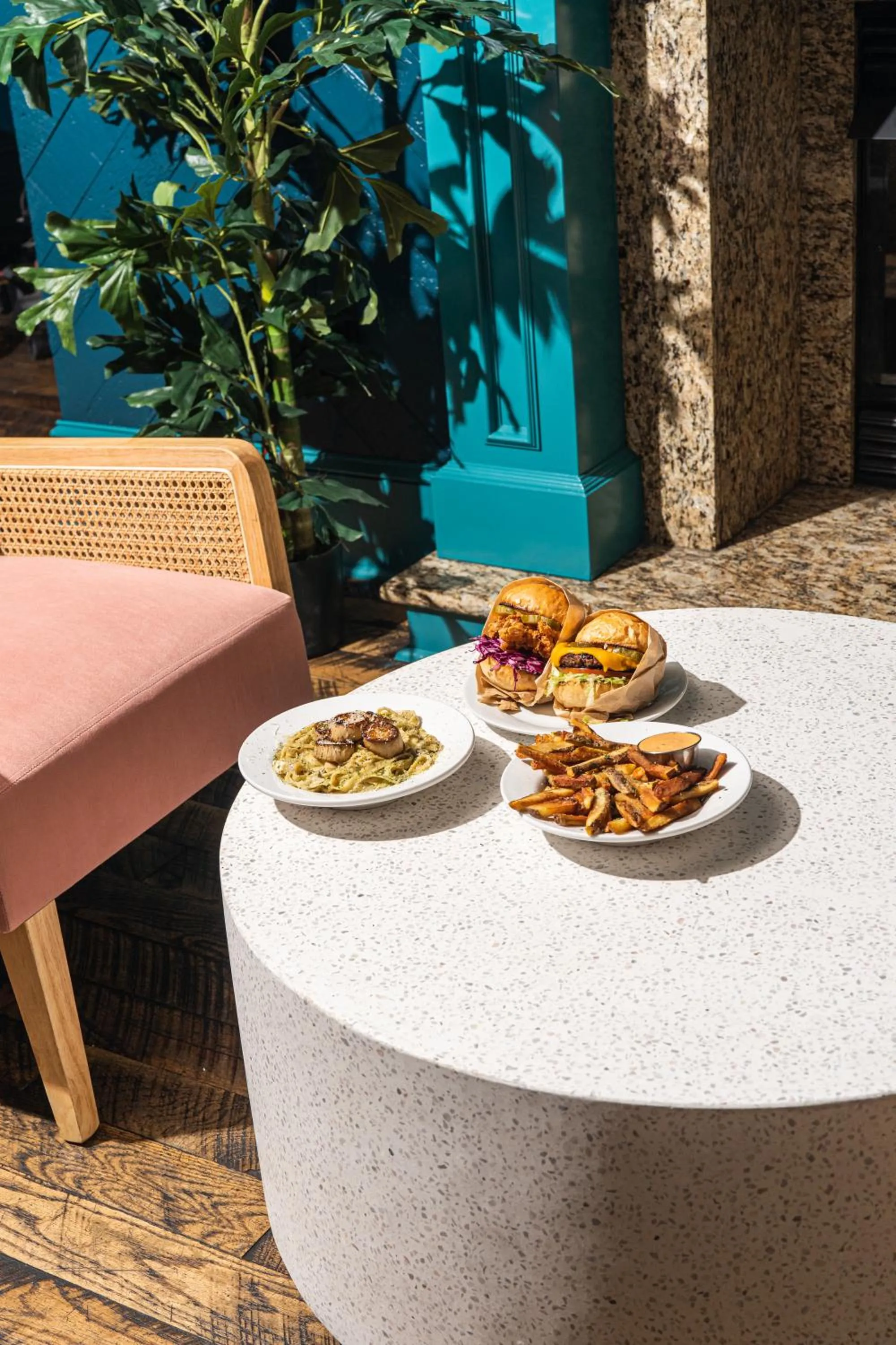 Lounge or bar in Sentinel Hotel