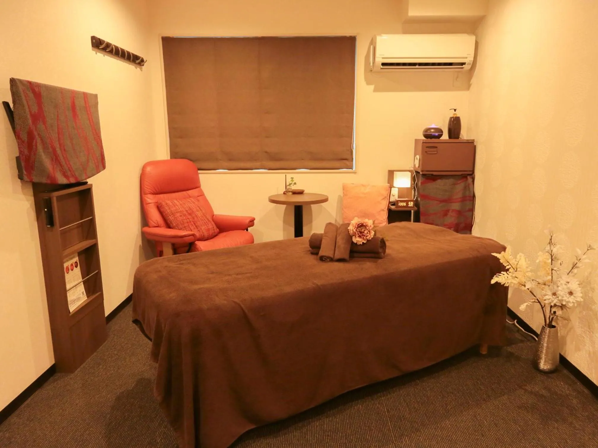 Massage in Laon Inn Gion Nawate
