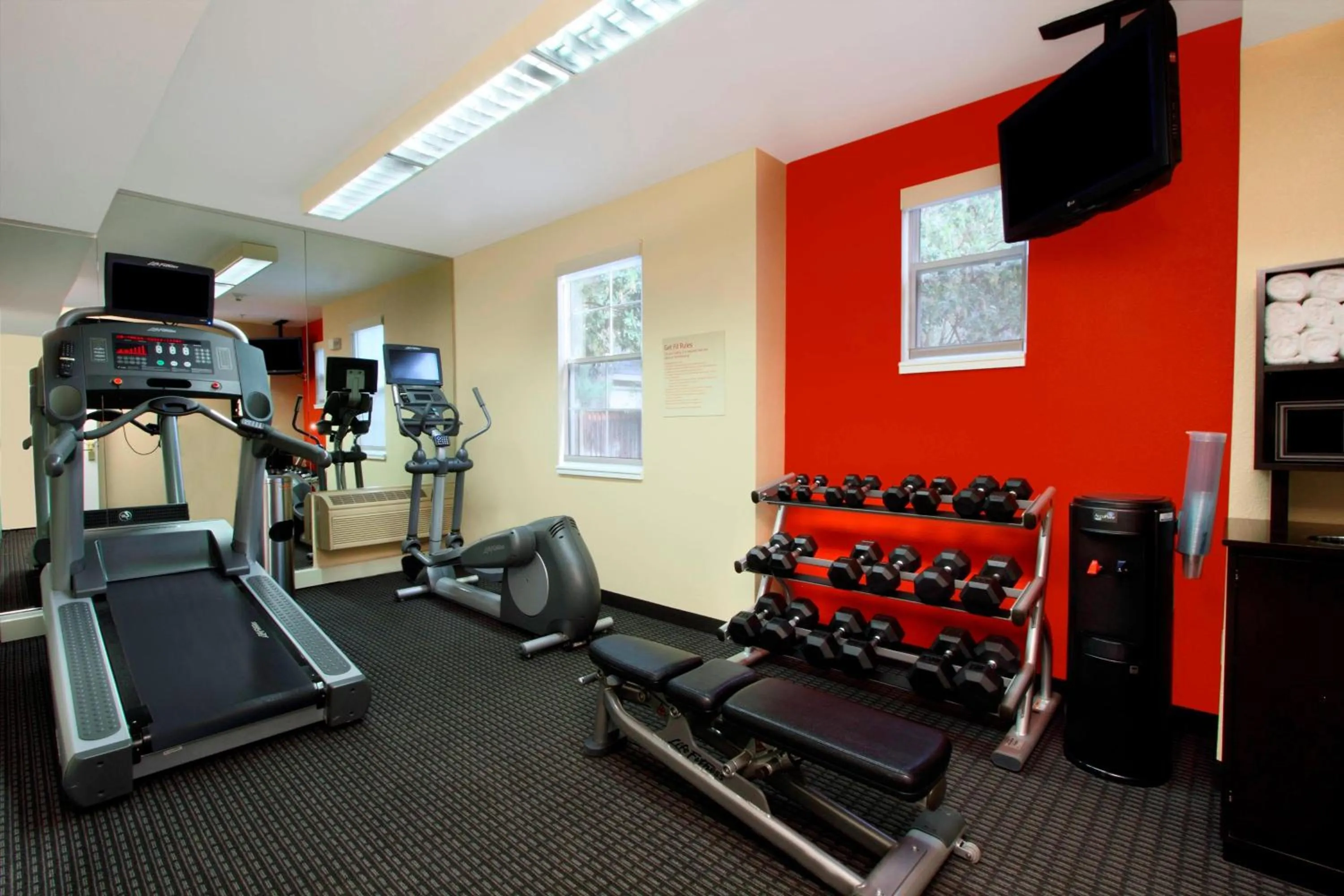 Fitness centre/facilities in TownePlace Suites San Jose Cupertino