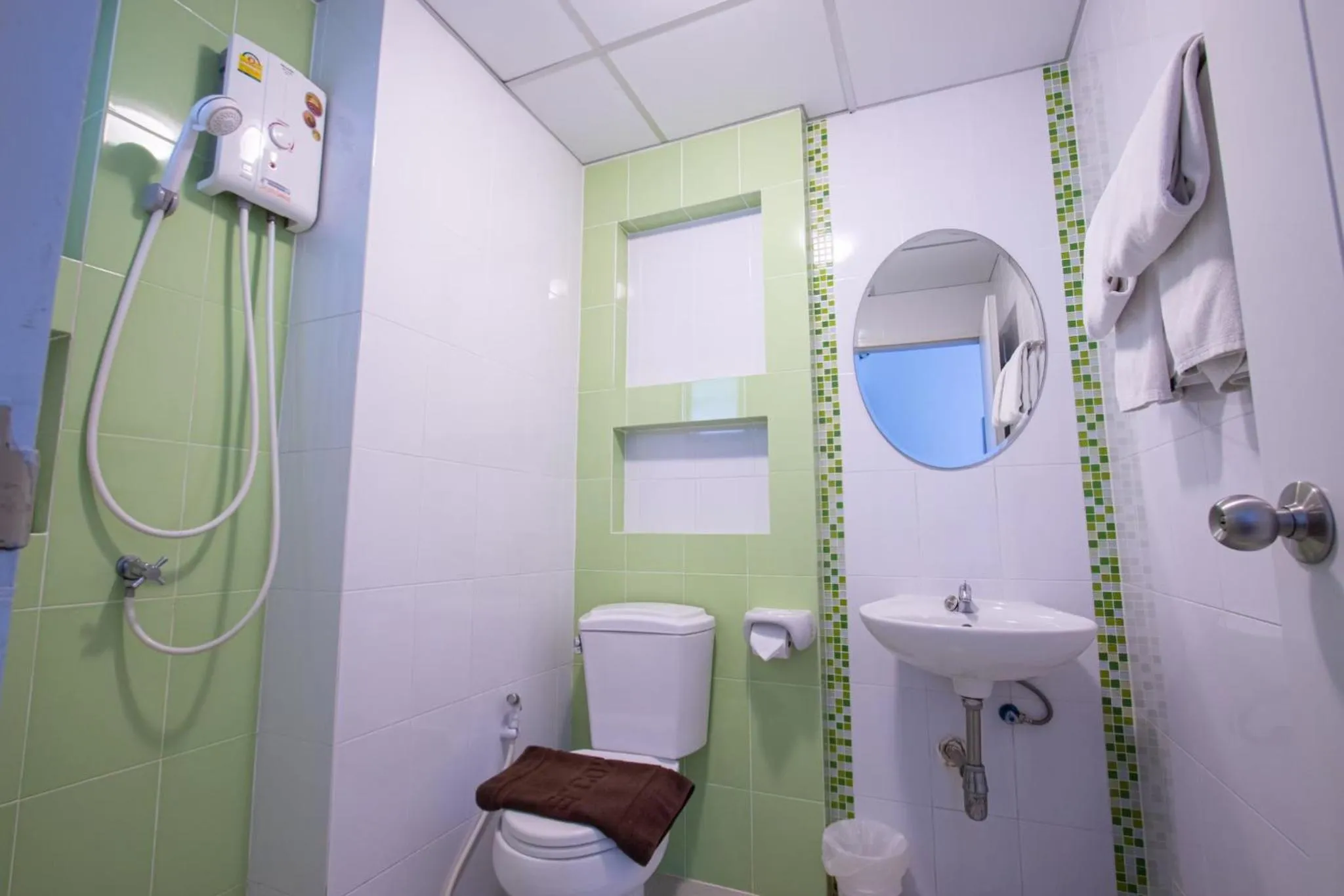 Bathroom in Salinsiri at Lat Krabang