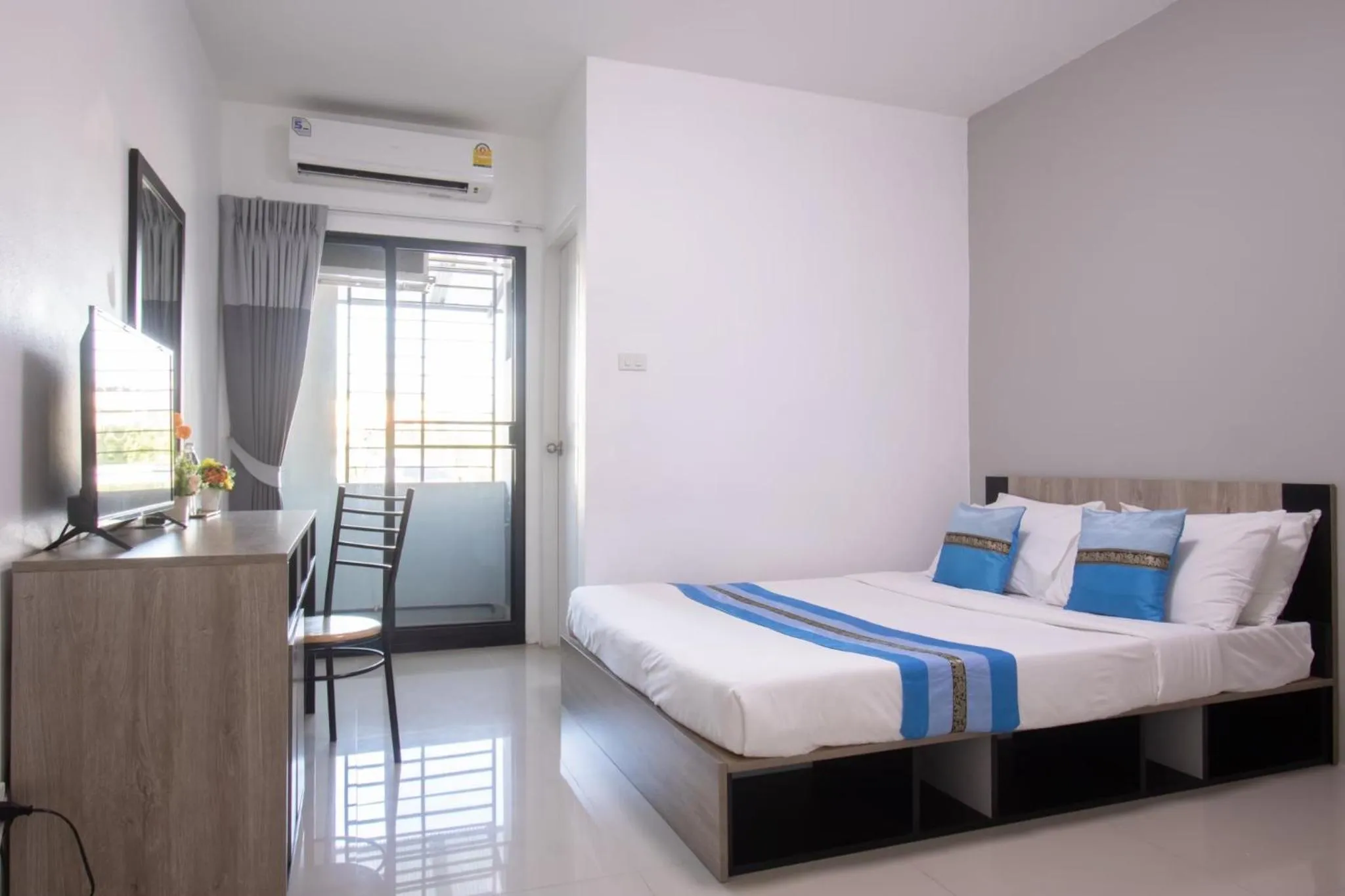 Bed in Salinsiri at Lat Krabang