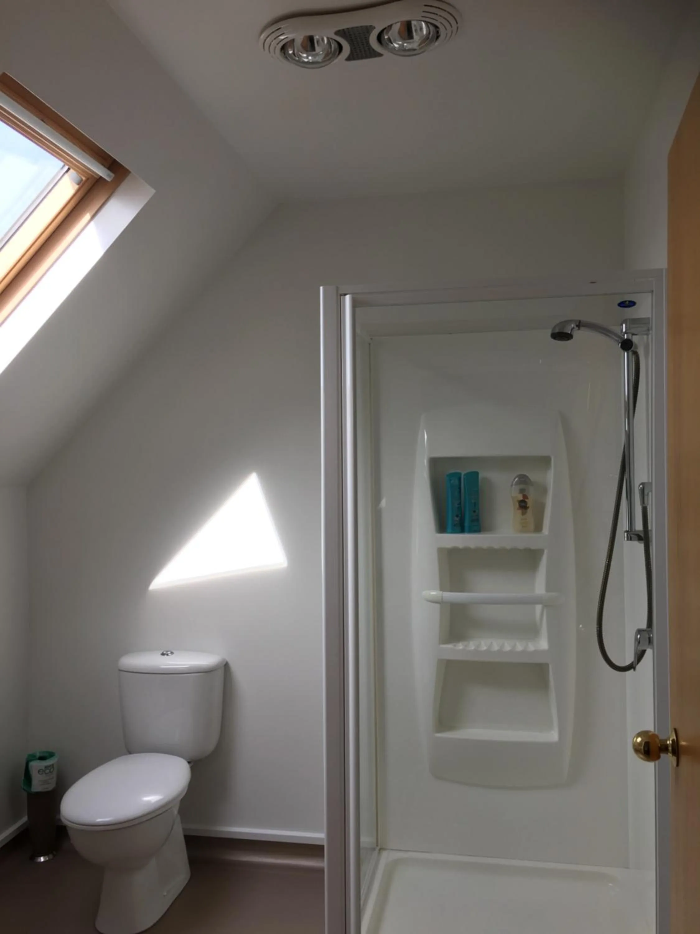 Bathroom in Amberlea B&B