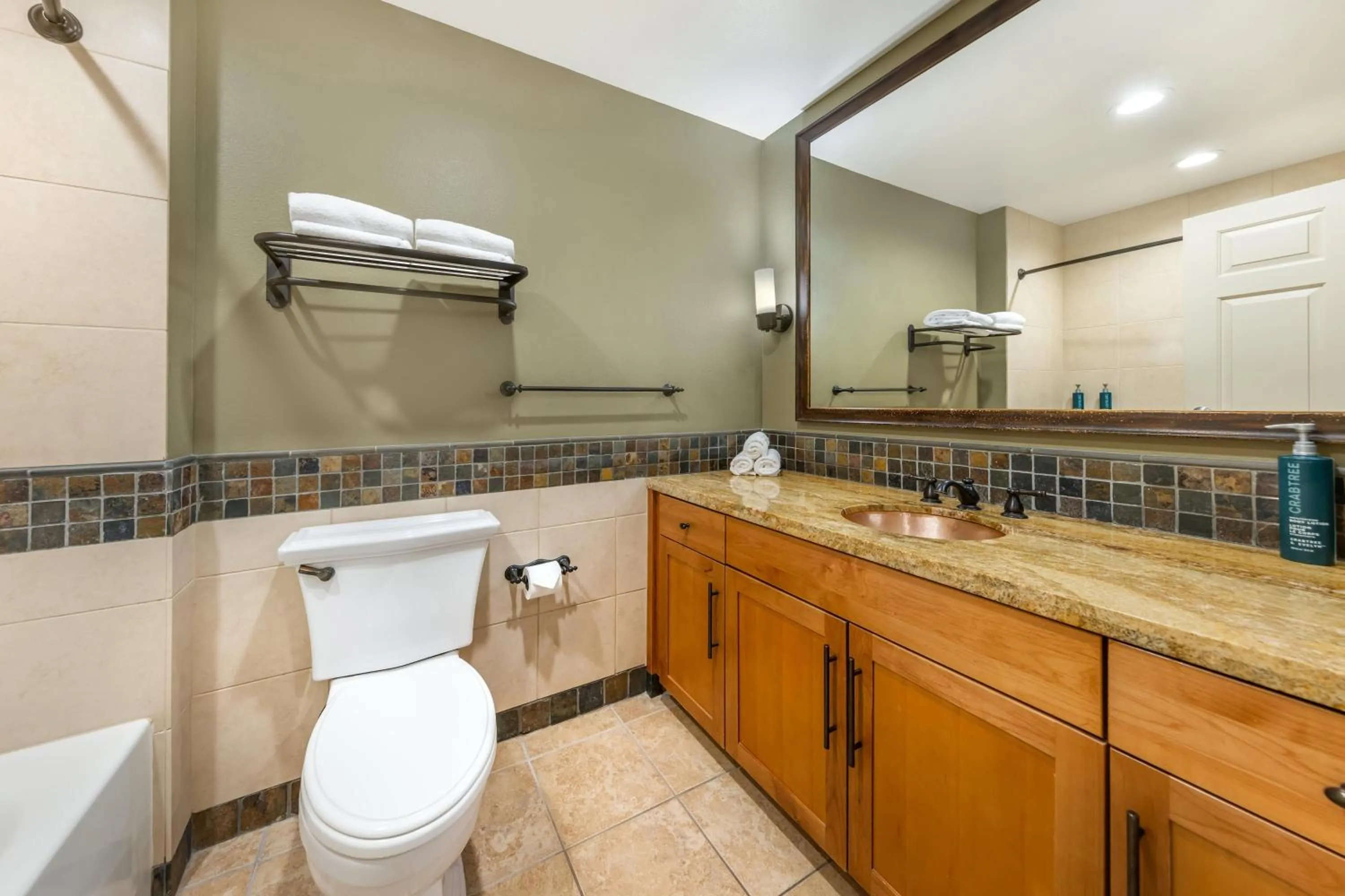 Bathroom in Hilton Vacation Club Lake Tahoe Resort South