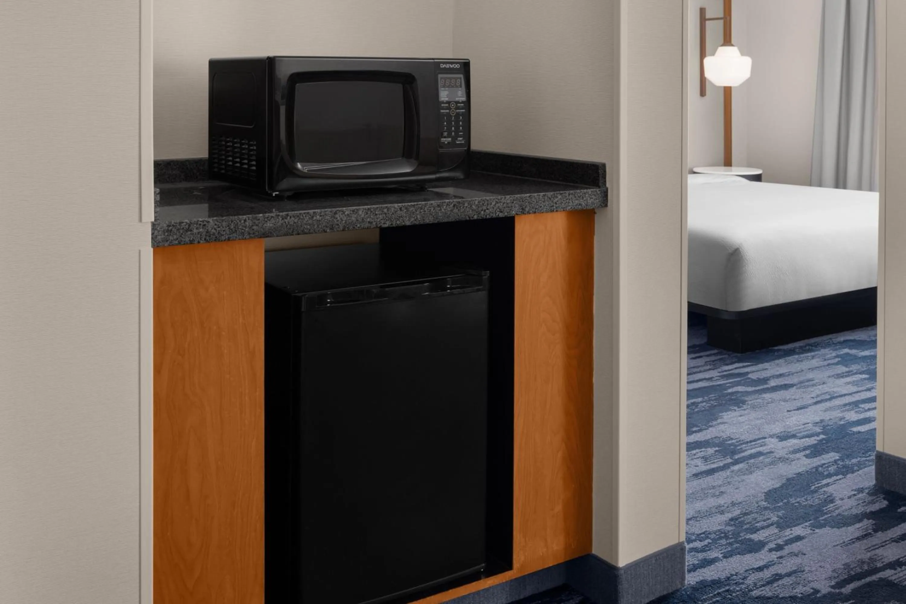 Lounge or bar in Richfield Fairfield Inc