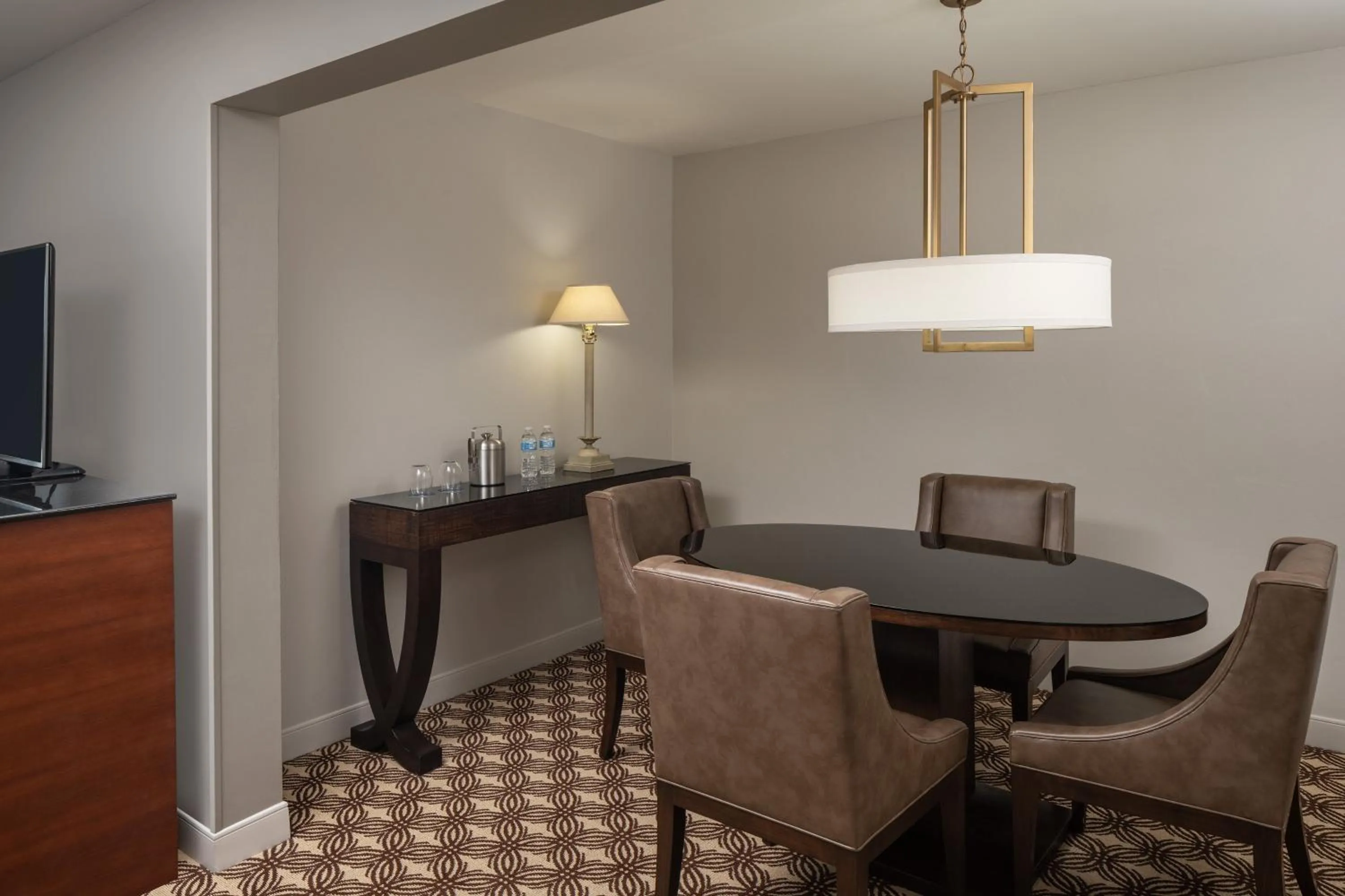 Photo of the whole room in Sheraton Park City