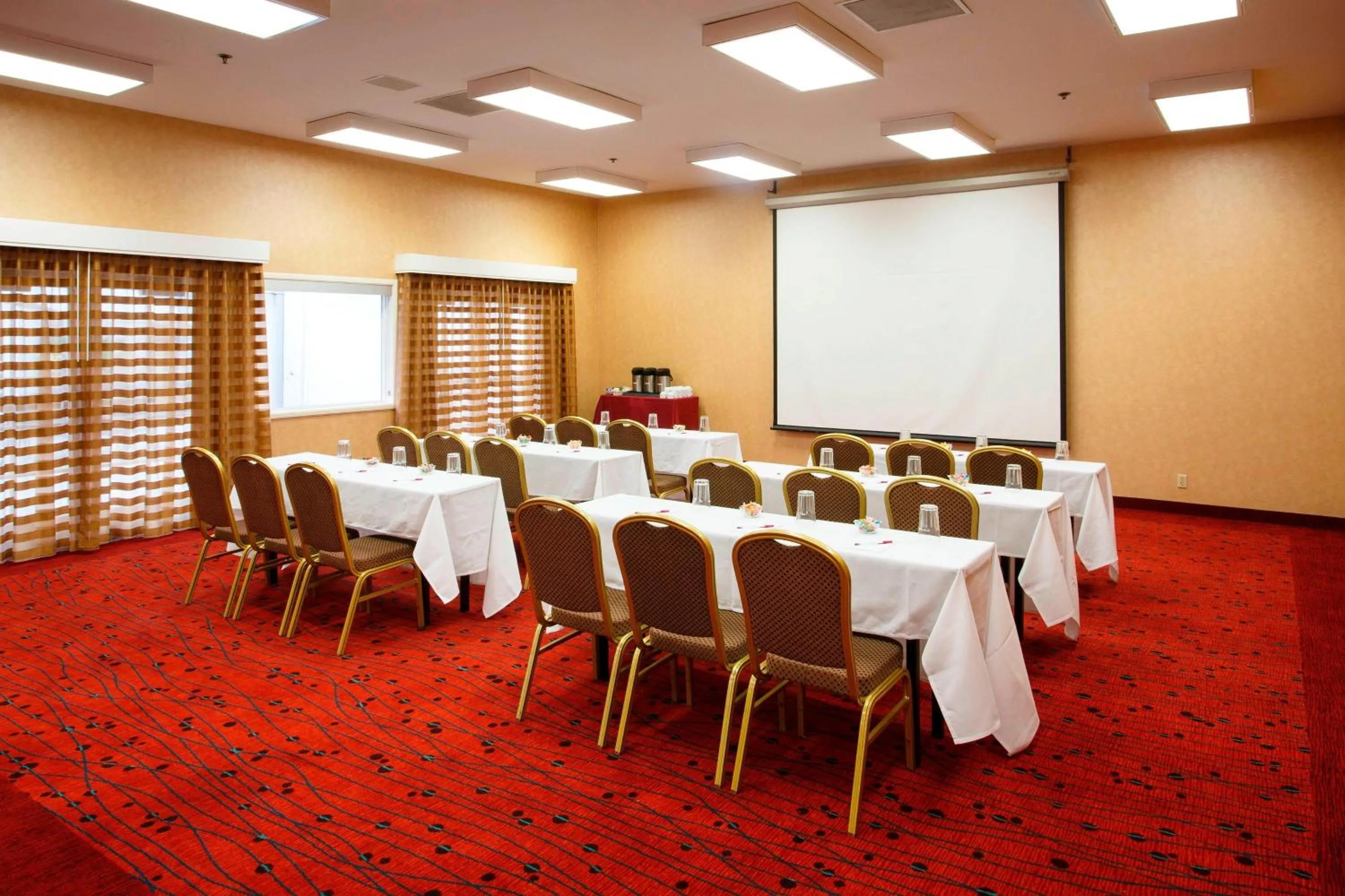 Meeting/conference room in Residence Inn La Mirada Buena Park