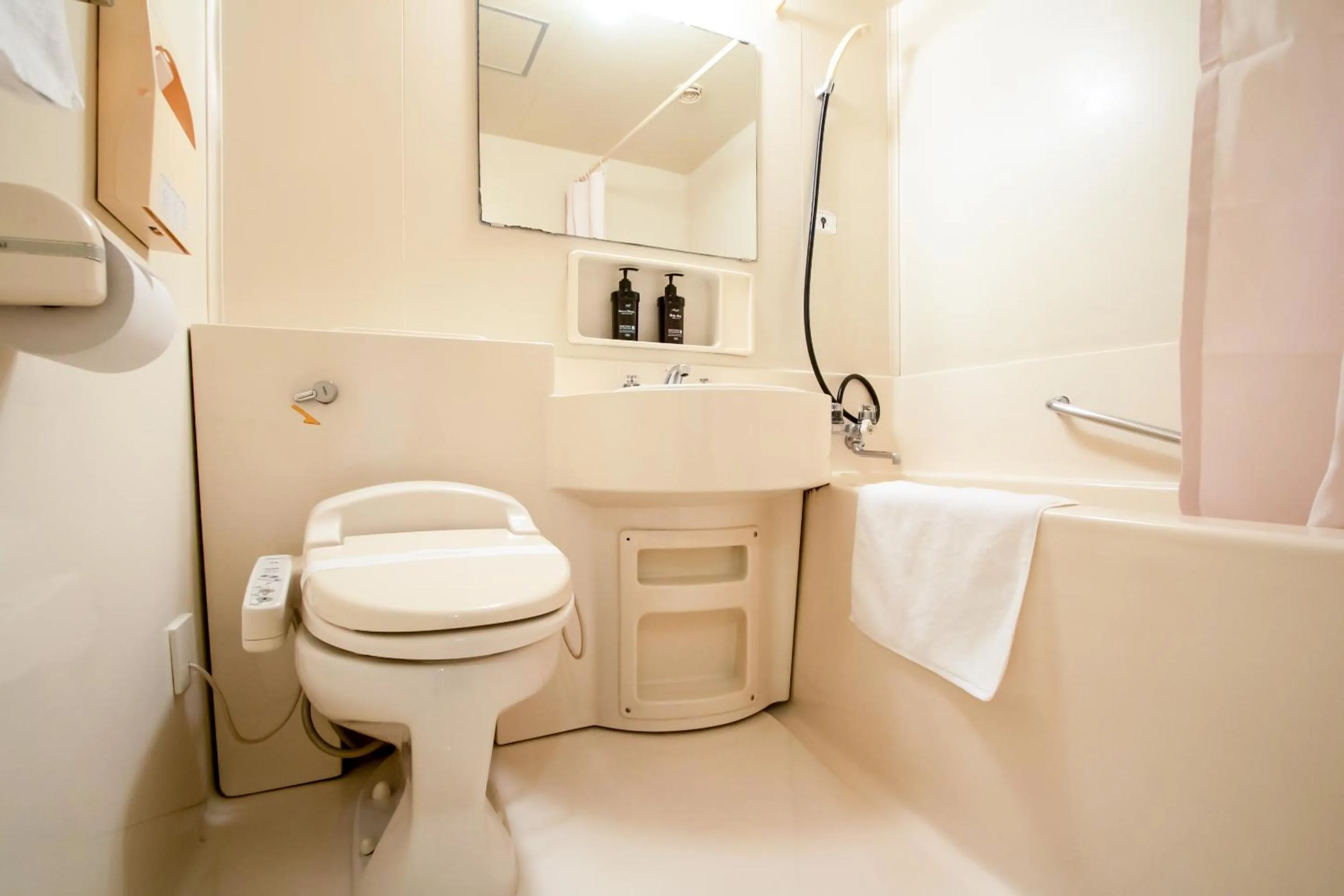 Shower in Tabist ホテル富士