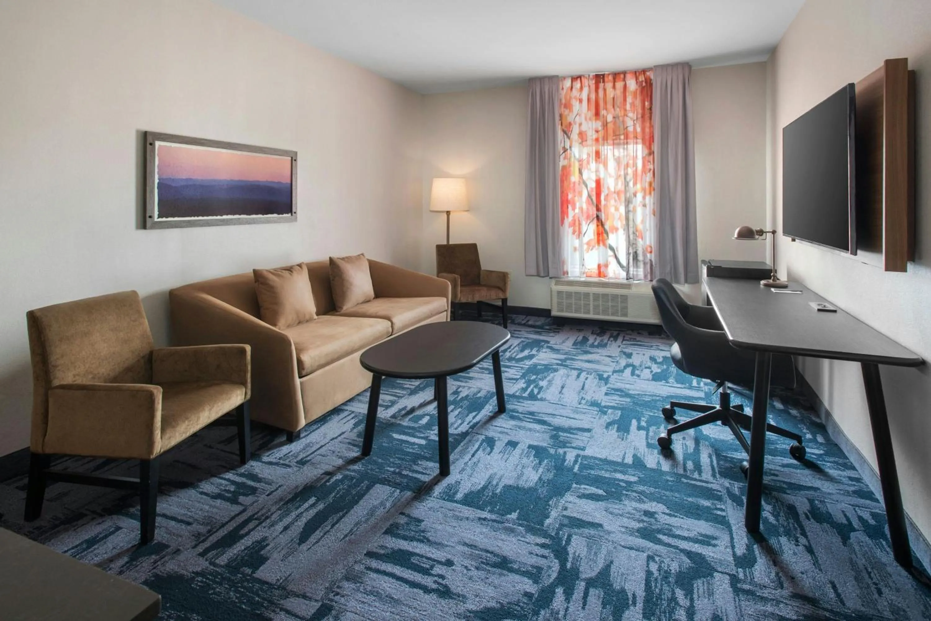 Living room in Fairfield Inn & Suites by Marriott Somerset