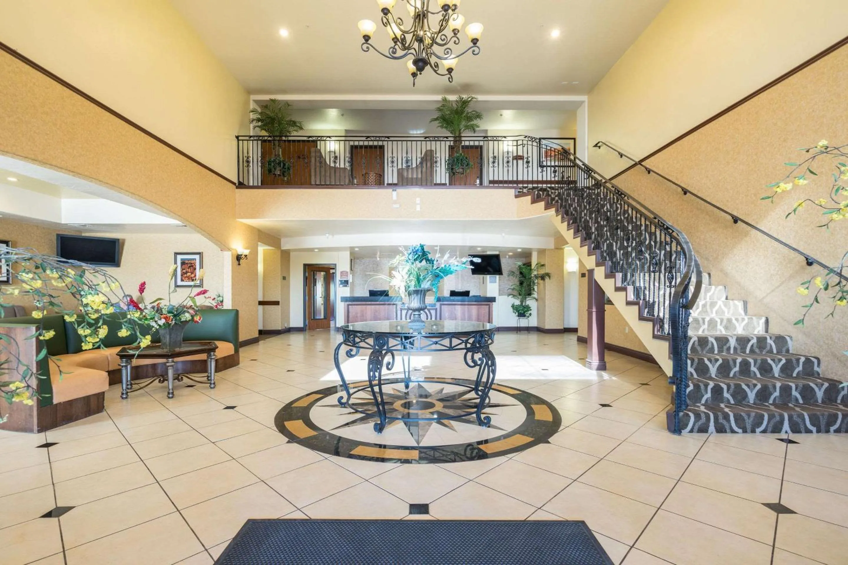 Lobby or reception in Comfort Inn & Suites Cedar City South