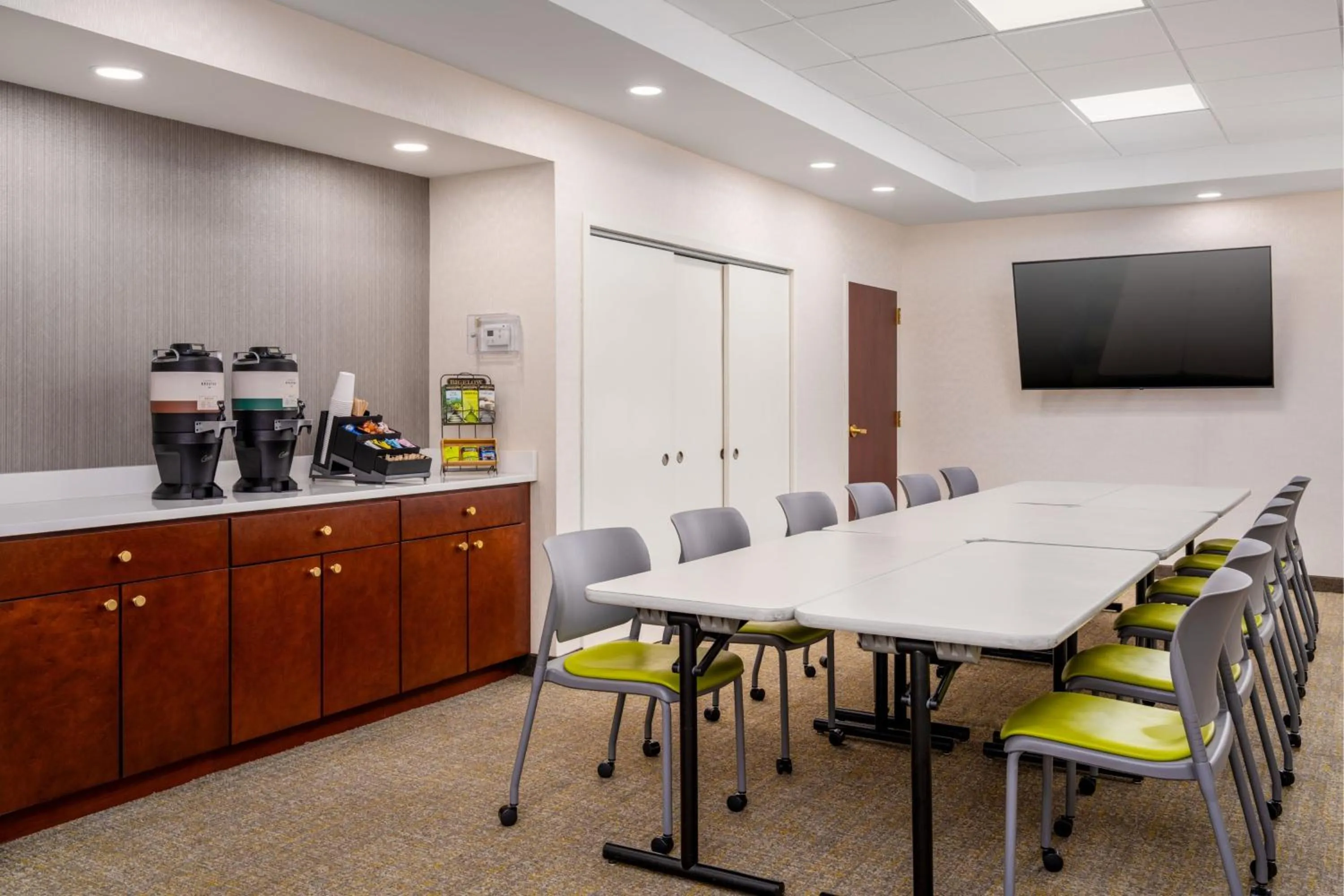 Meeting/conference room in SpringHill Suites Sarasota Bradenton