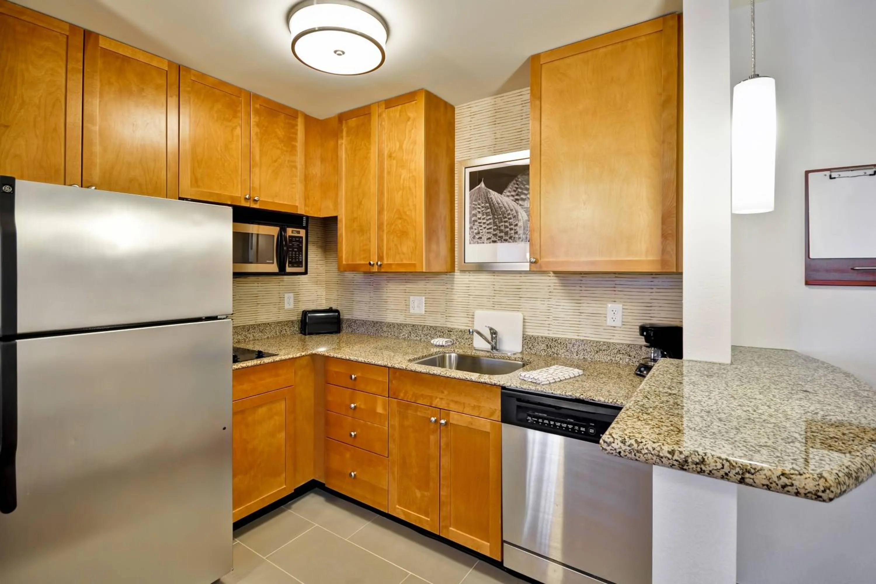 Kitchen or kitchenette in Residence Inn Saint Louis O'Fallon