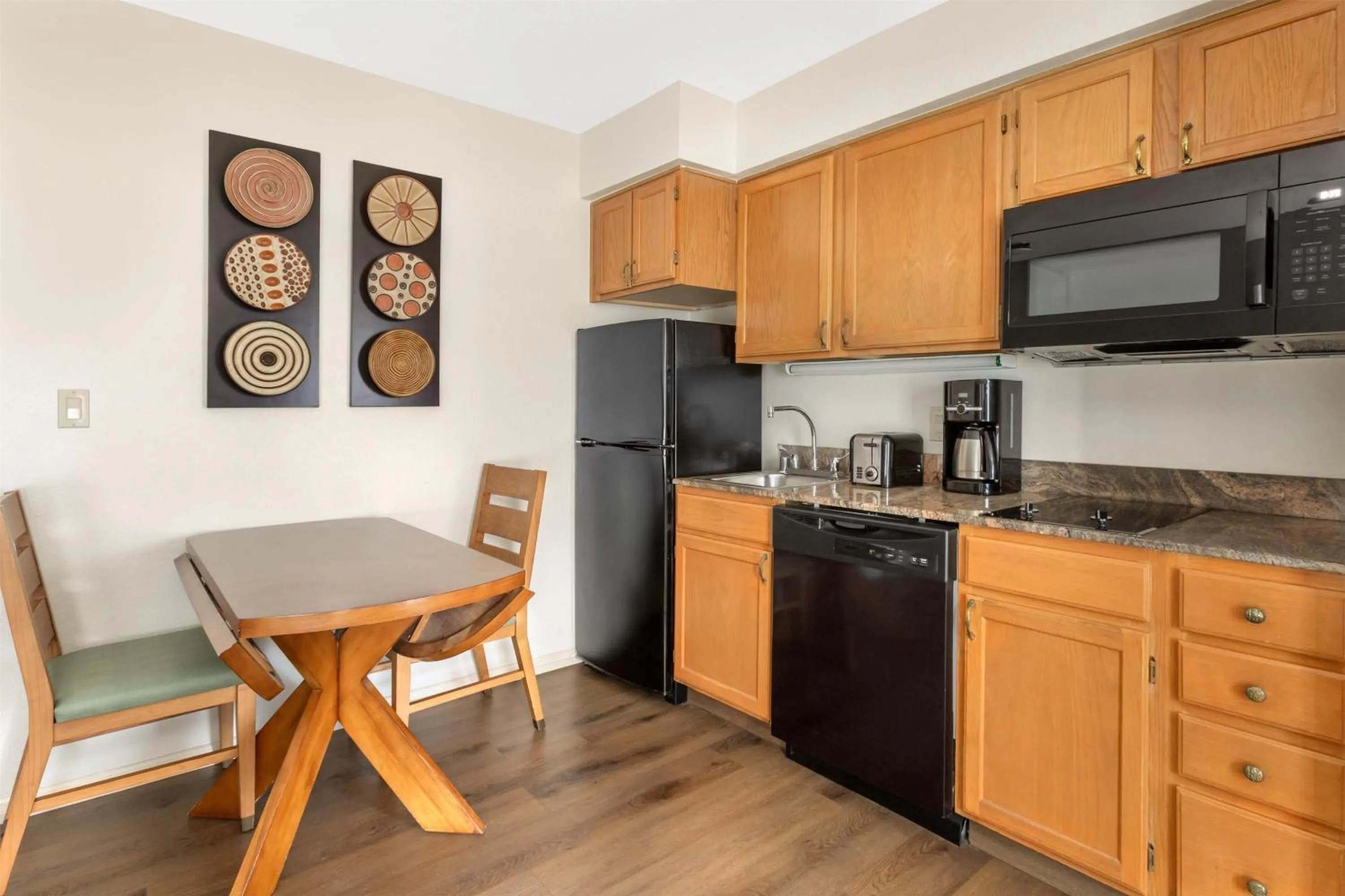Kitchen or kitchenette in Hilton Vacation Club Villas de Santa Fe